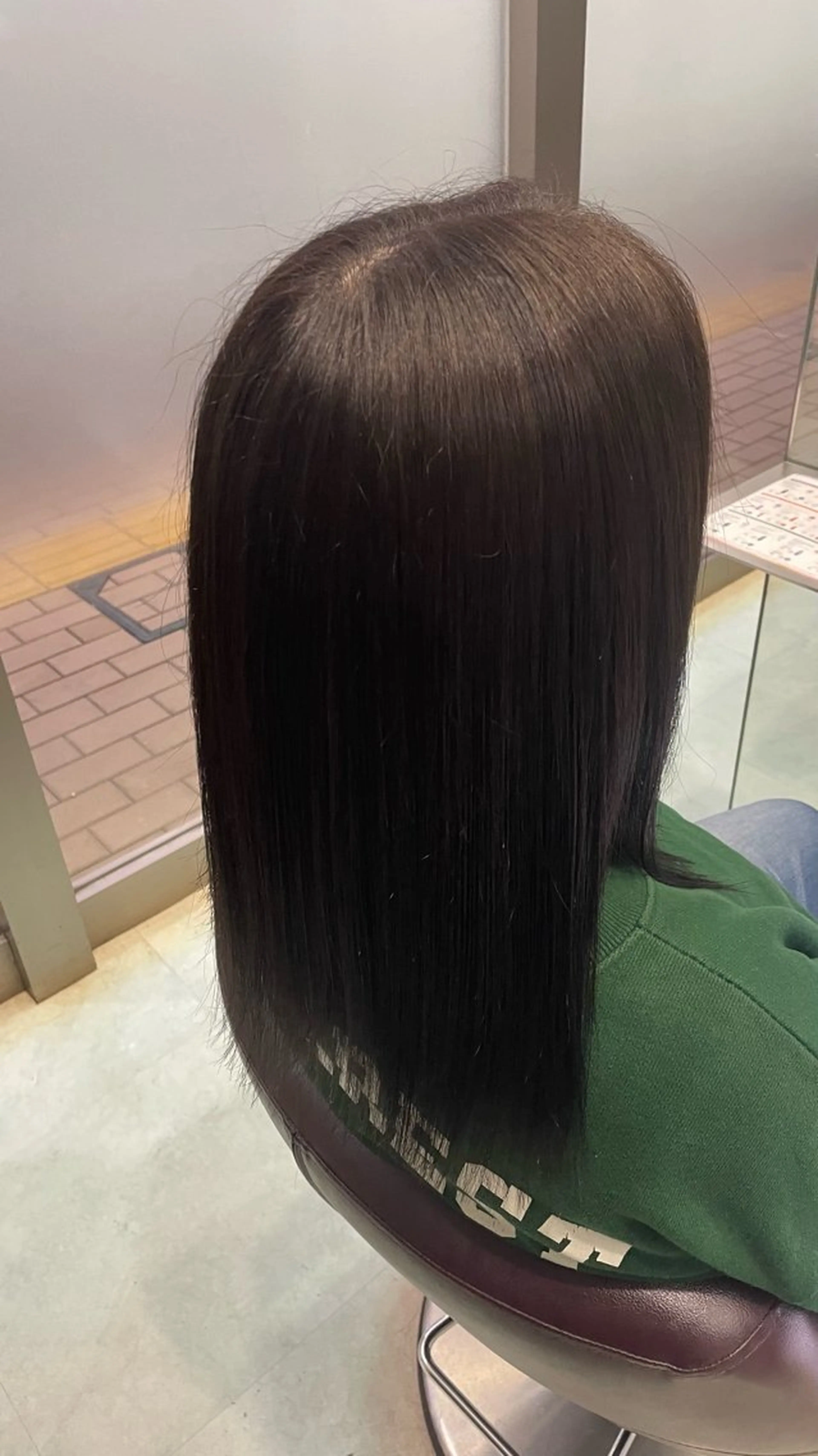 ミディアム 石川 果憐のヘアスタイル