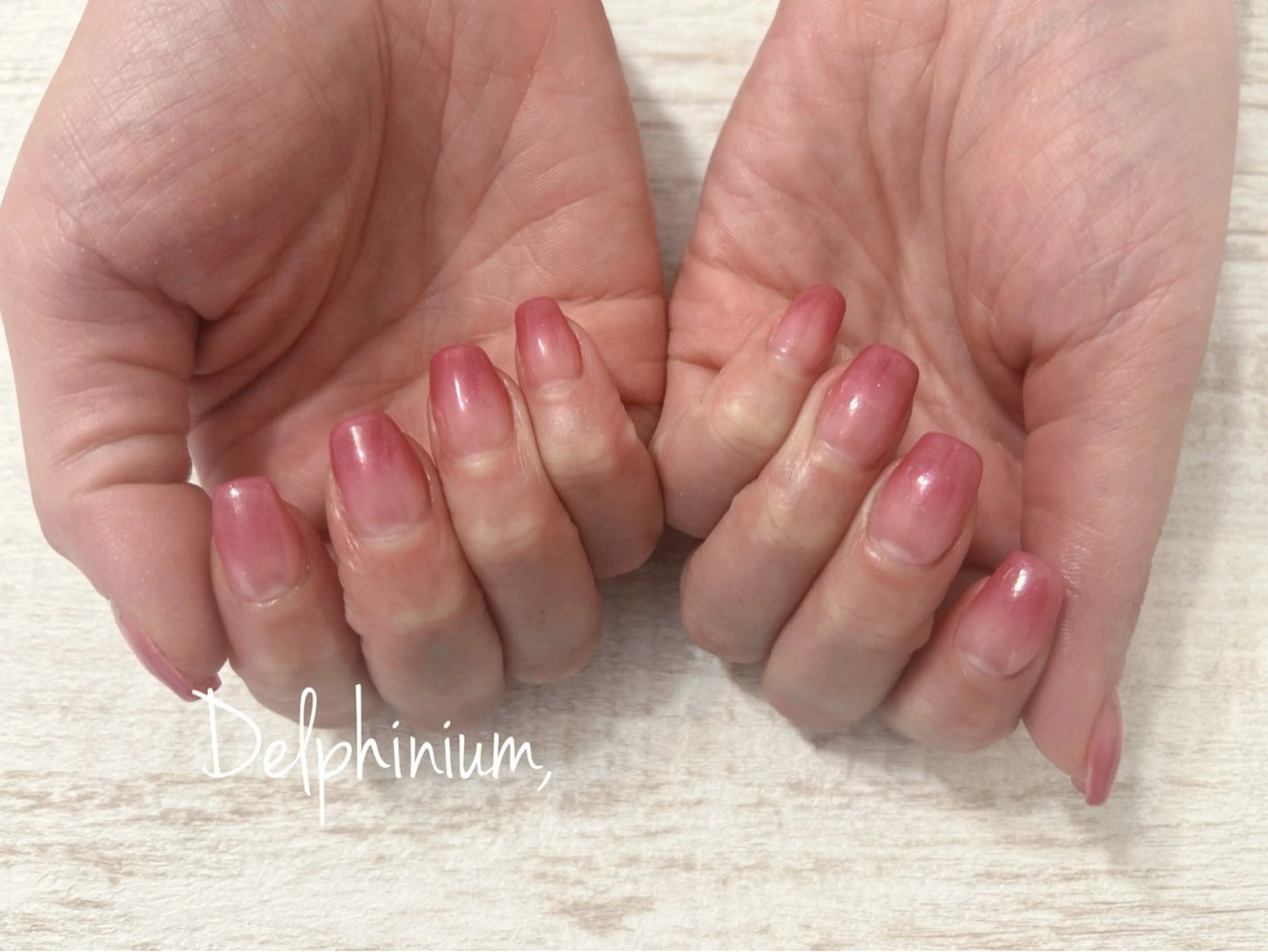 ネイル グラデーション シンプルネイル ハンドネイル 岡本 友恵のネイルデザイン