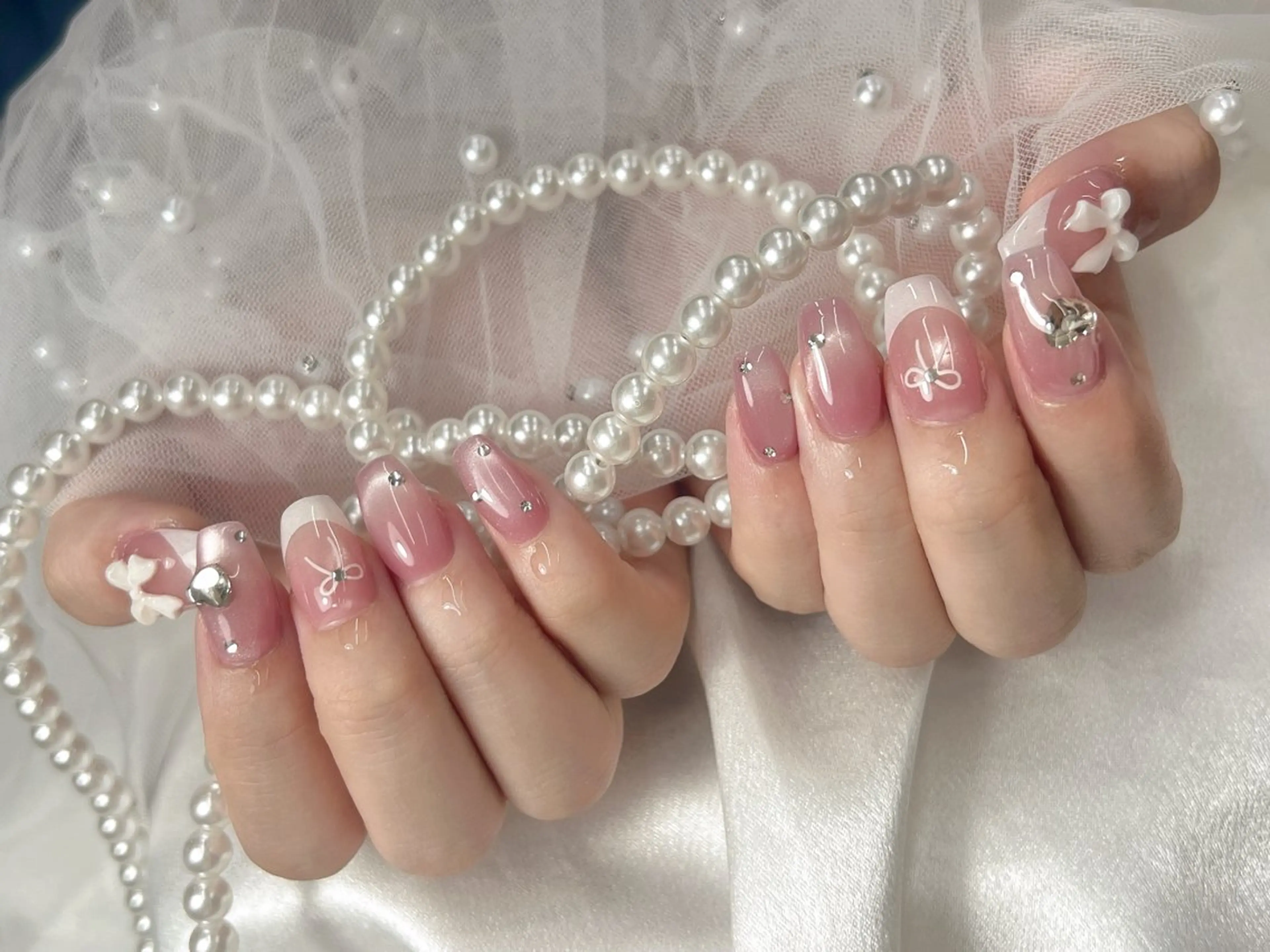 ネイル フレンチネイル ハンドネイル bijou nails 蓮のネイルデザイン
