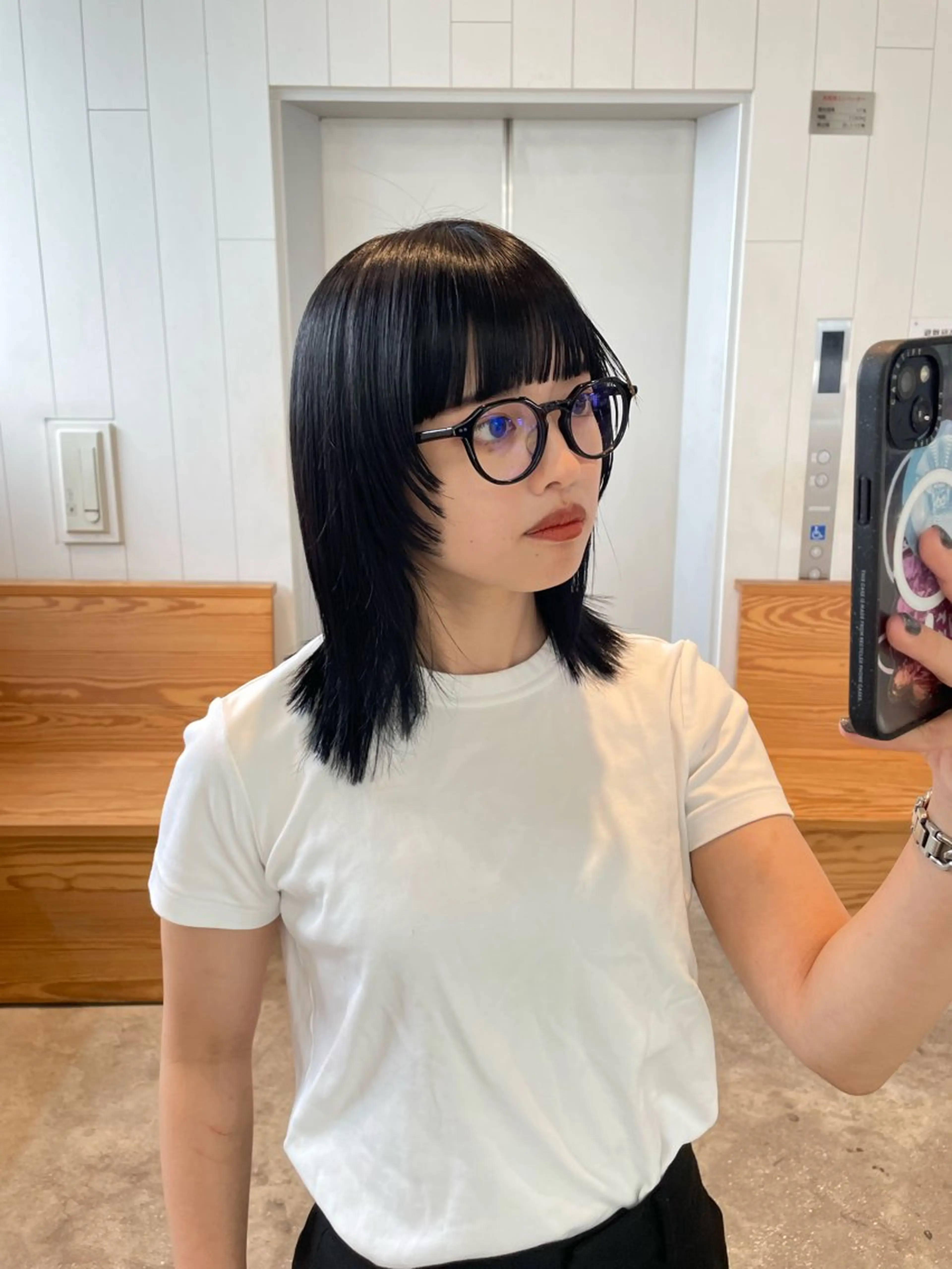 ミディアム カラー 顔まわりレイヤー レイヤーカット カット ヘアカラー トリートメント パーマ/パーマ落とし 【Kouta】のヘアスタイル