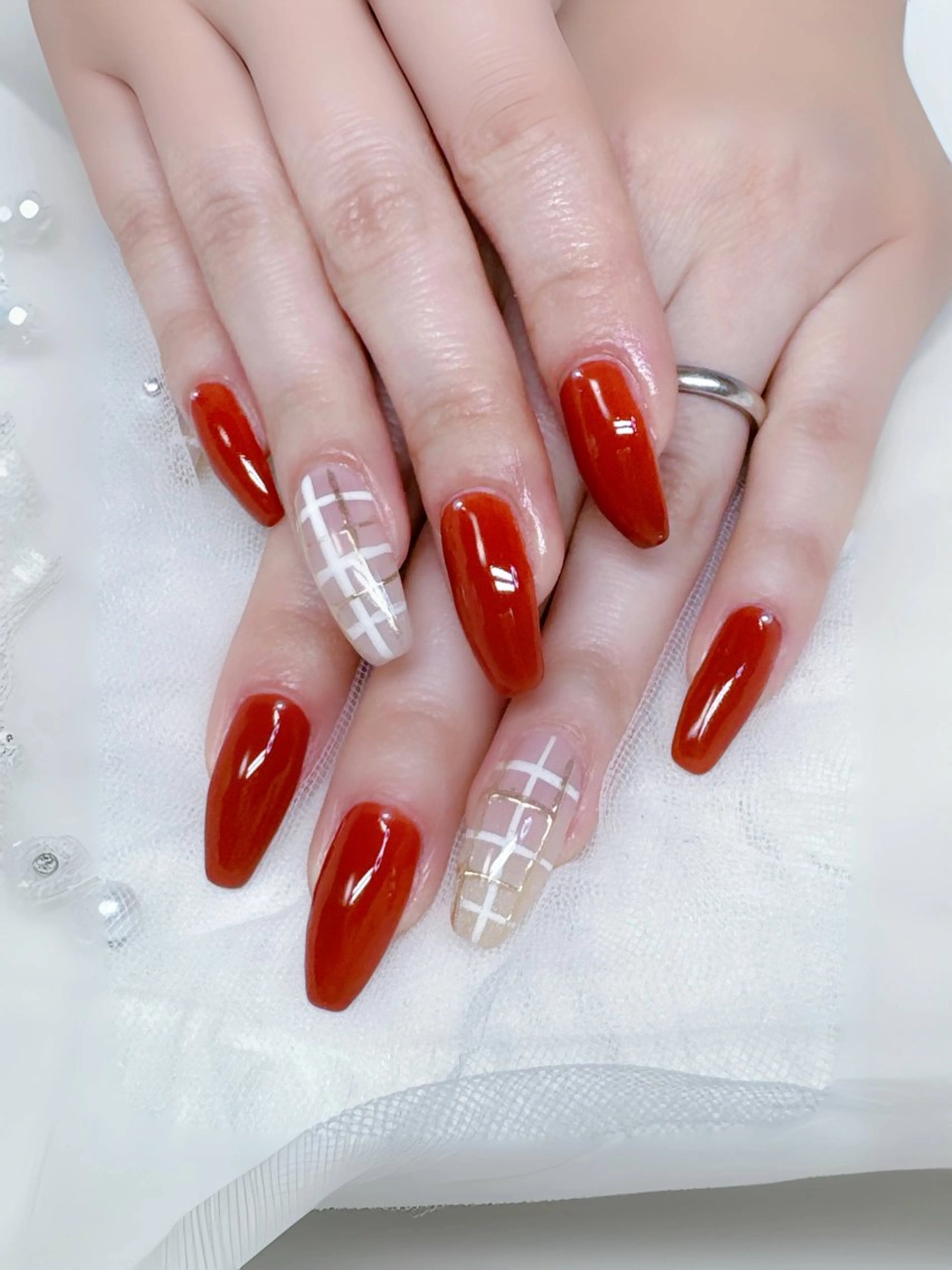 ネイル 高島 夏海のネイルデザイン