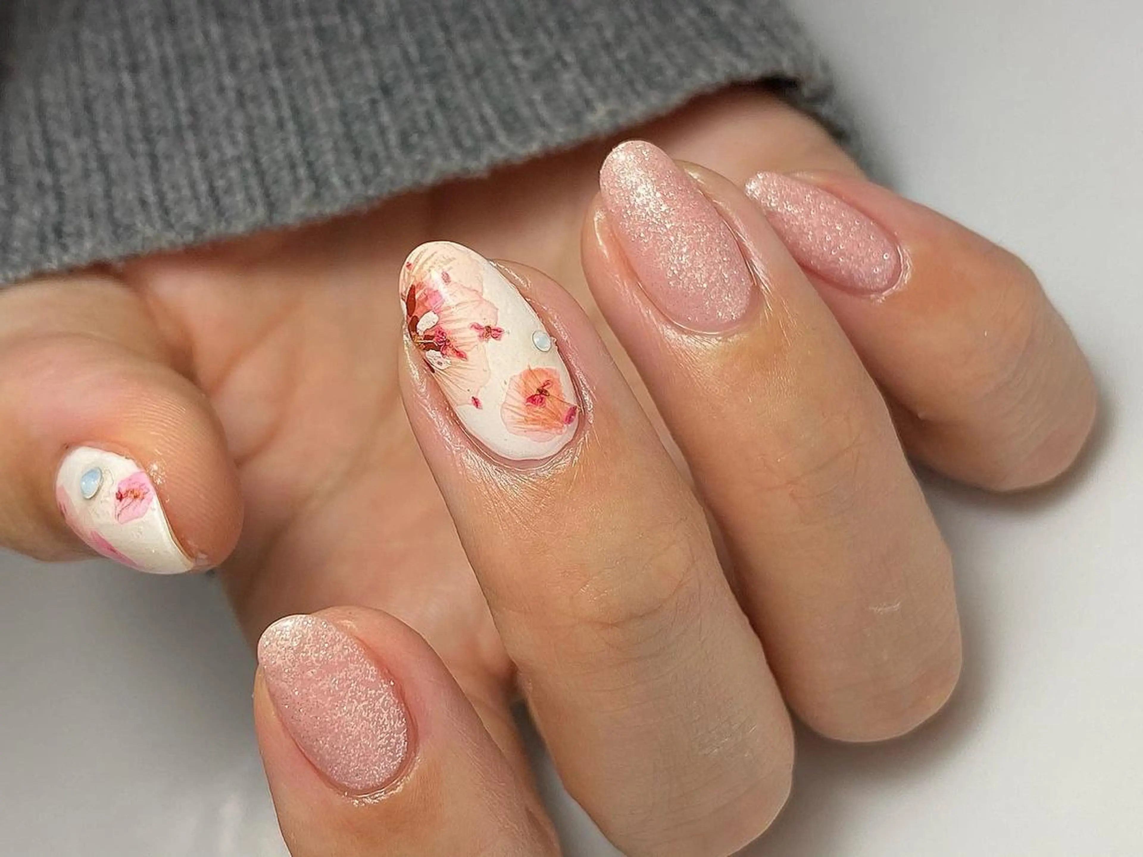 ネイル TOMOMI NAILsのネイルデザイン