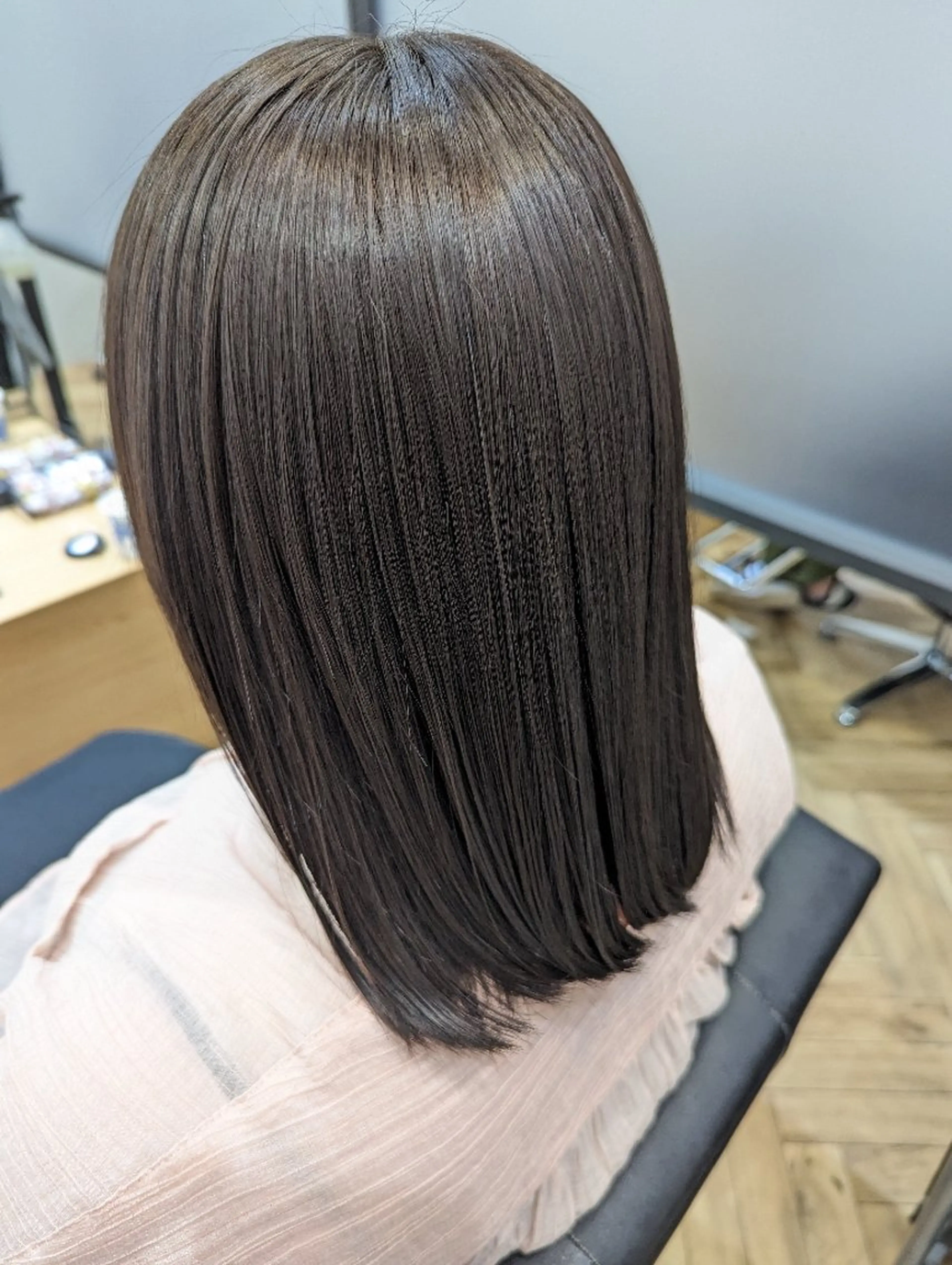 ミディアム くせ毛 ✨METEO導入店✨ 髪質改善×縮毛矯正のヘアスタイル
