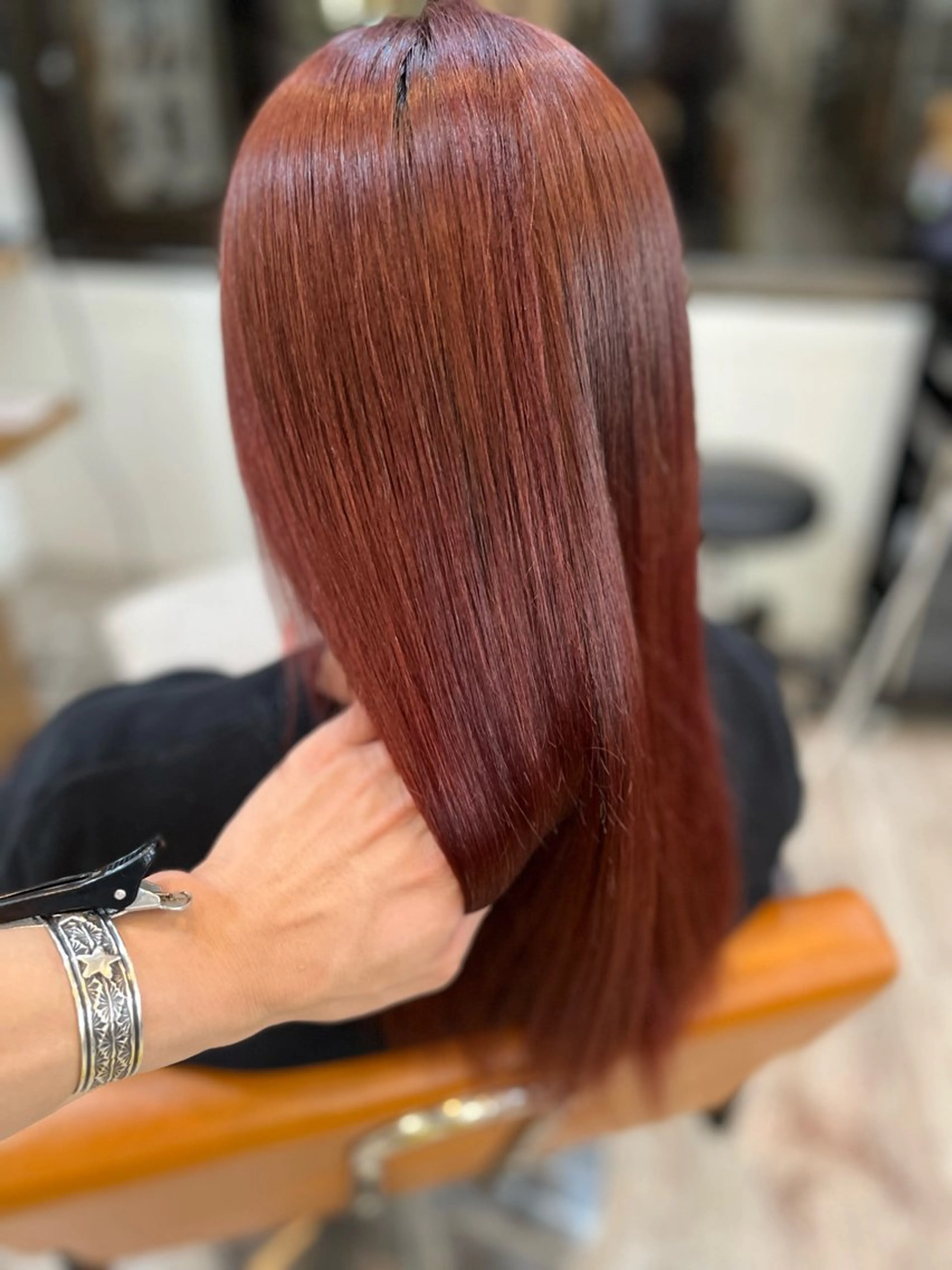 セミロング カラー パーマ ヘアアレンジ ブリーチ 透明感カラー ブリーチなしカラー レッドカラー トリートメント カット ヘアカラー トリートメント ヘッドスパ ヘアセット 二ヶ月綺麗が続くレ イヤー/星野六三四のヘアスタイル