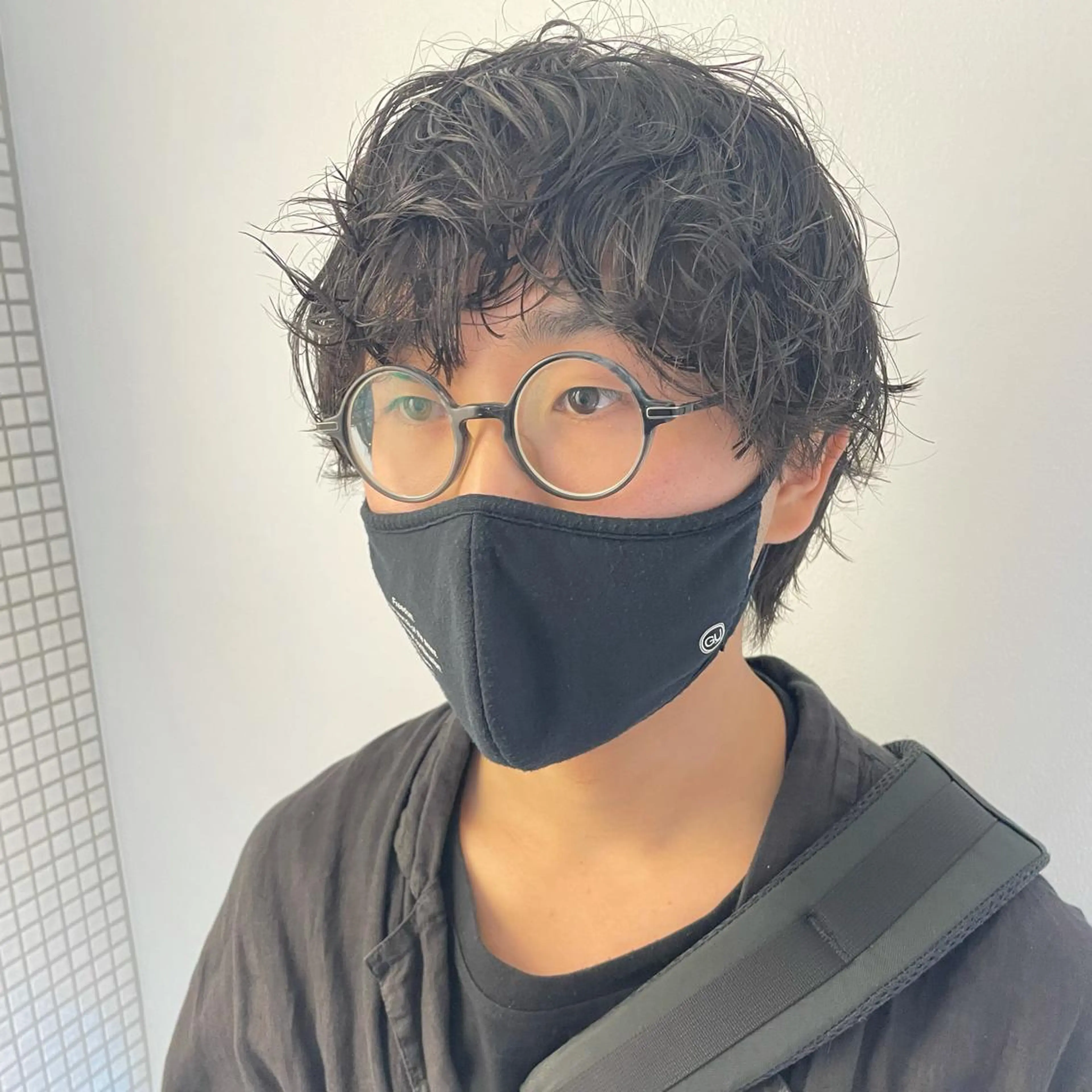 ショート カラー パーマ メンズ 🔥メンズカラー🔥 セヤシュウヘイのヘアスタイル