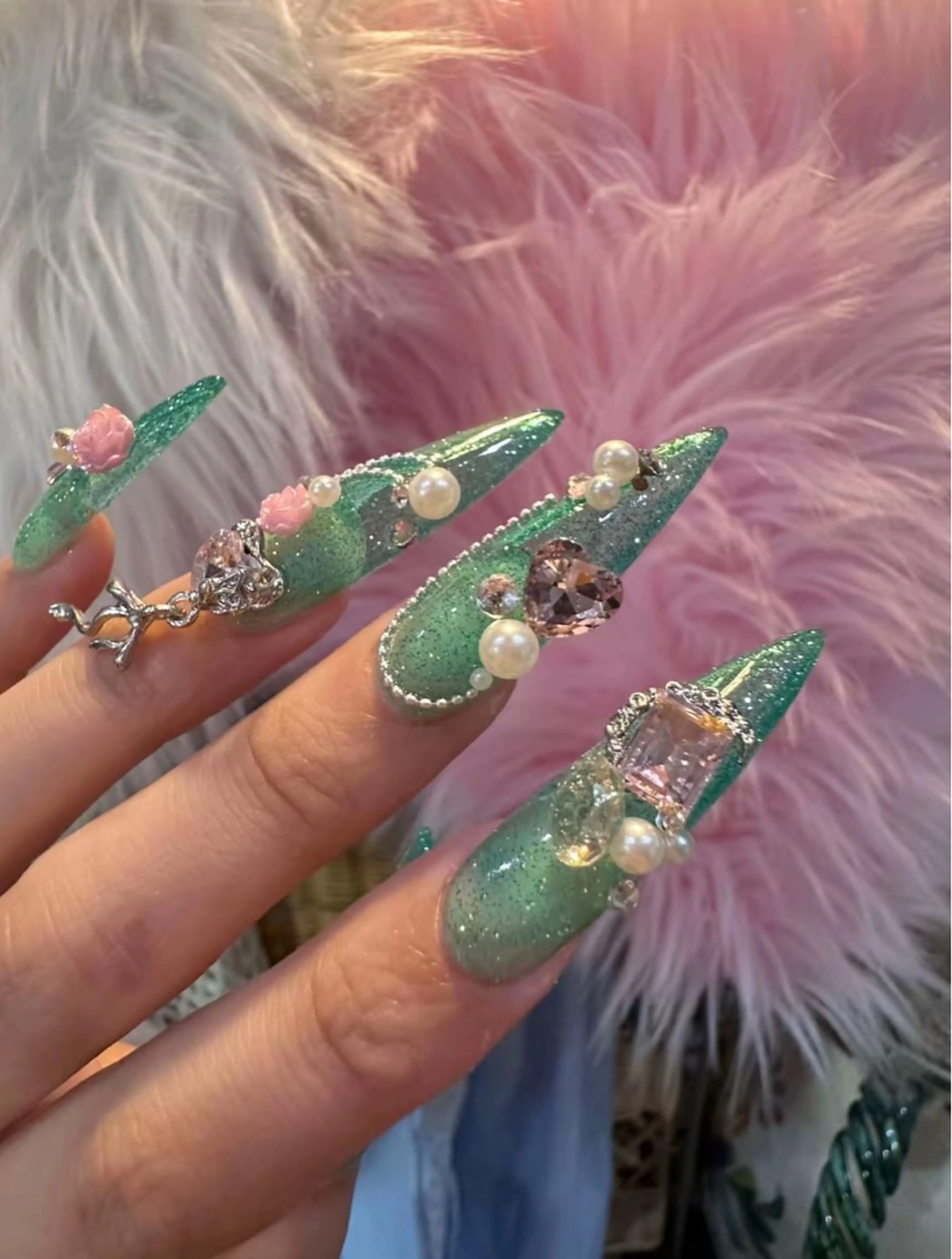 ネイル アートネイル ジェルネイル グラデーション マグネットネイル ニュアンスネイル ハンドネイル Ryu Nail Studio所属・Ryu nail studioのネイルデザイン