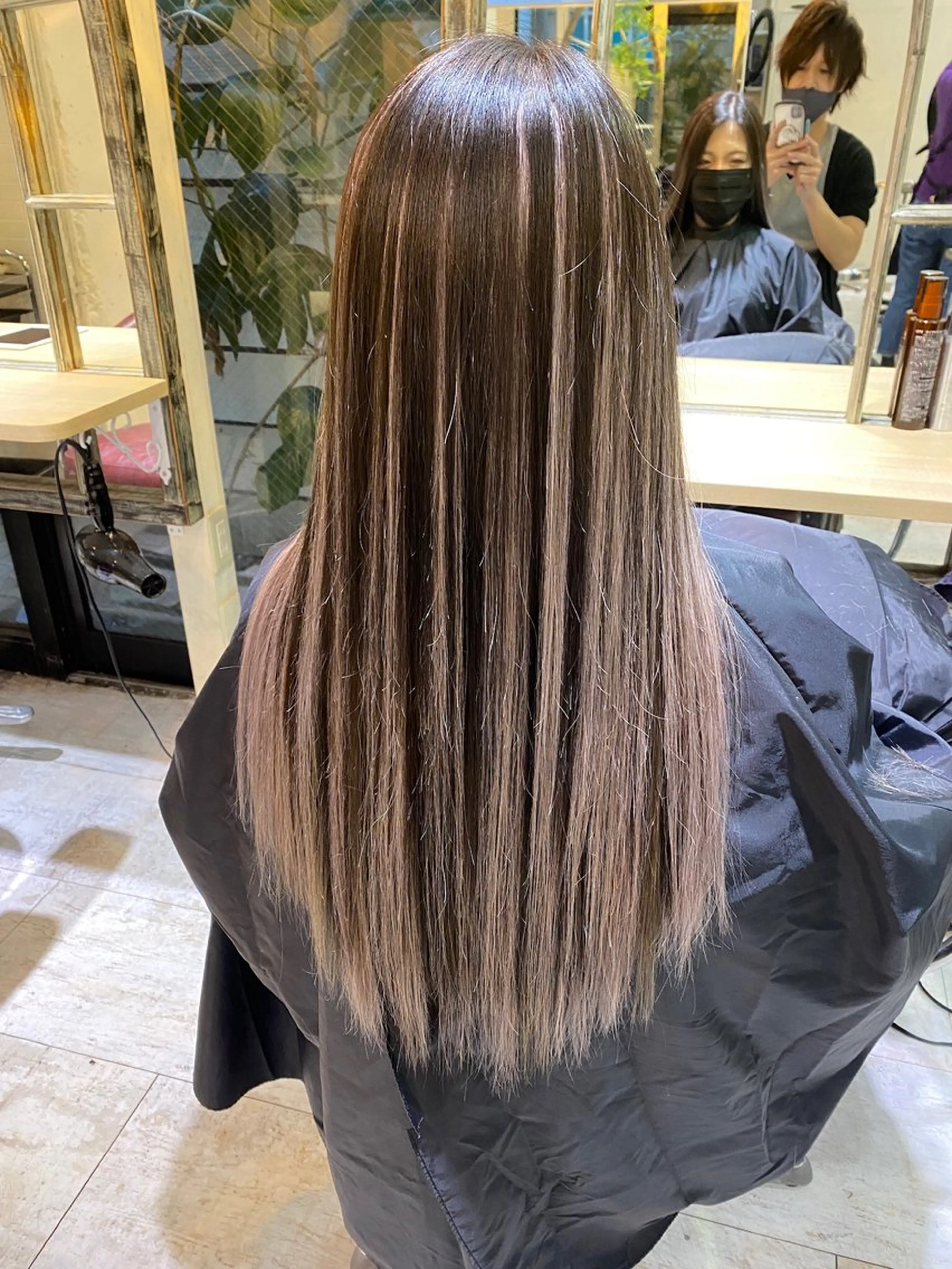 ロング カラー 6Dエクステ 板橋店のヘアスタイル