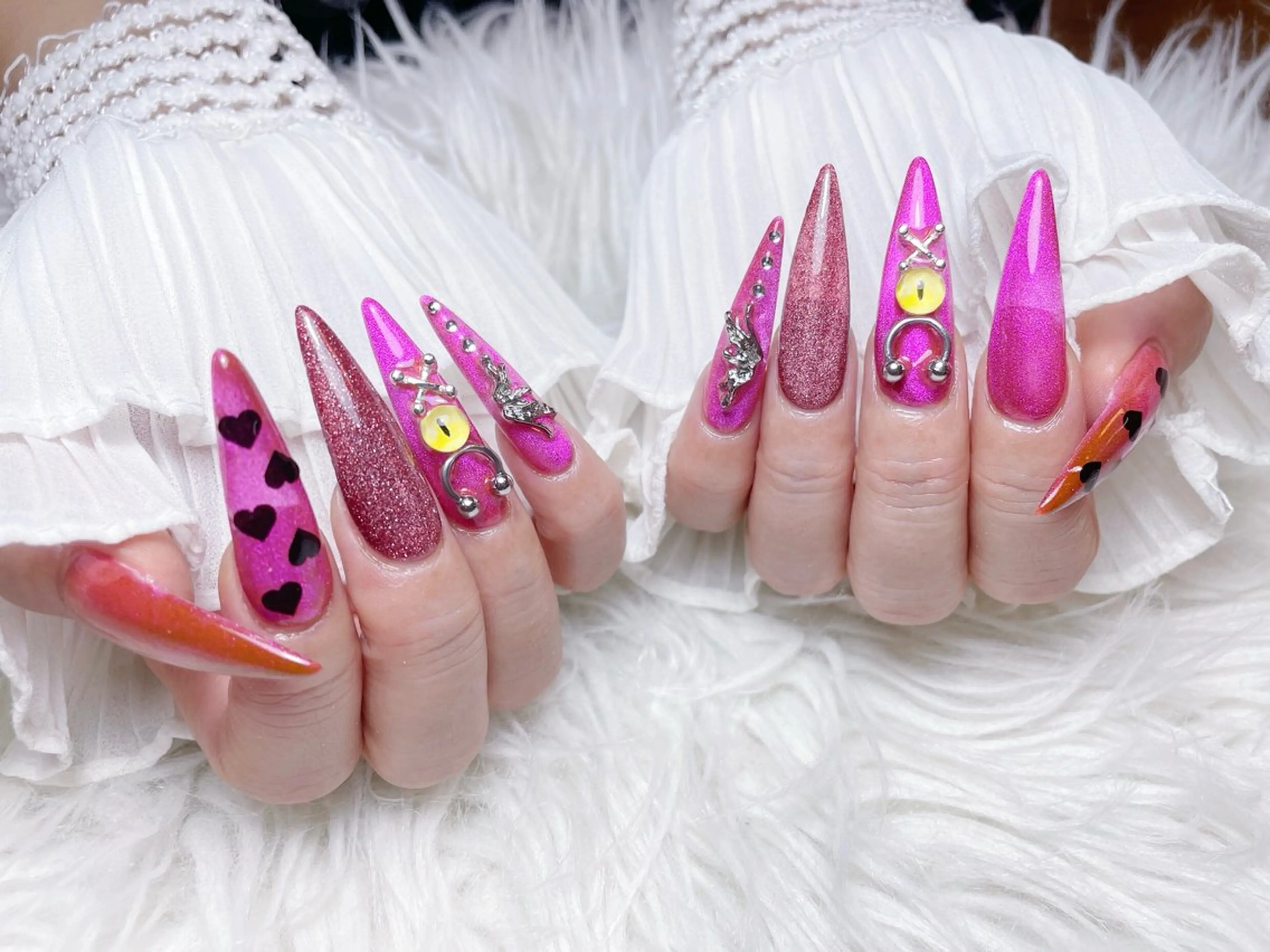 ネイル チークネイル 長さ出し フラワーネイル フレンチネイル ガーリー ハンドネイル ハンドケア NEW NAIL 池袋のネイルデザイン