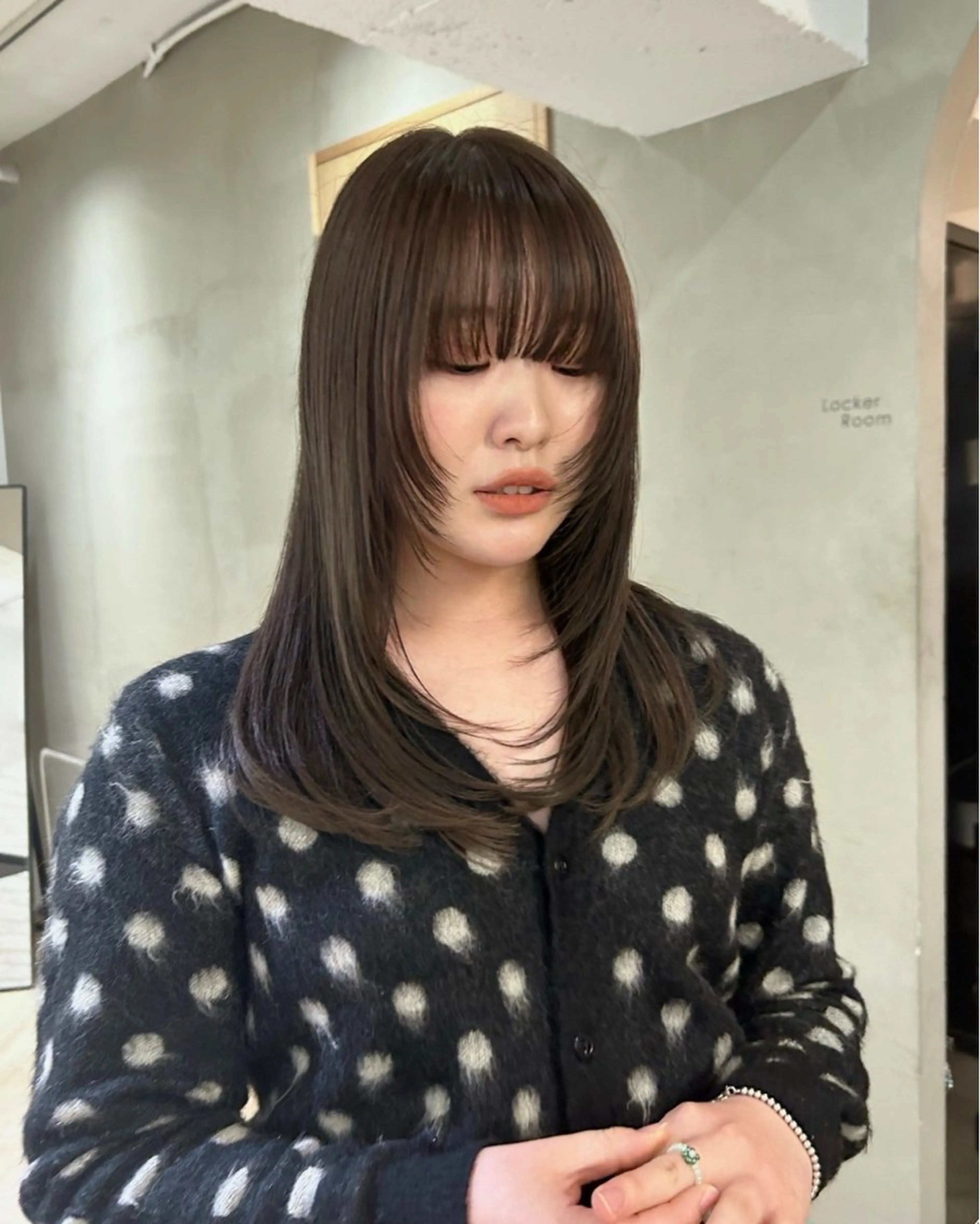 セミロング 🍎デザインカラー /カエデ🍎のヘアスタイル