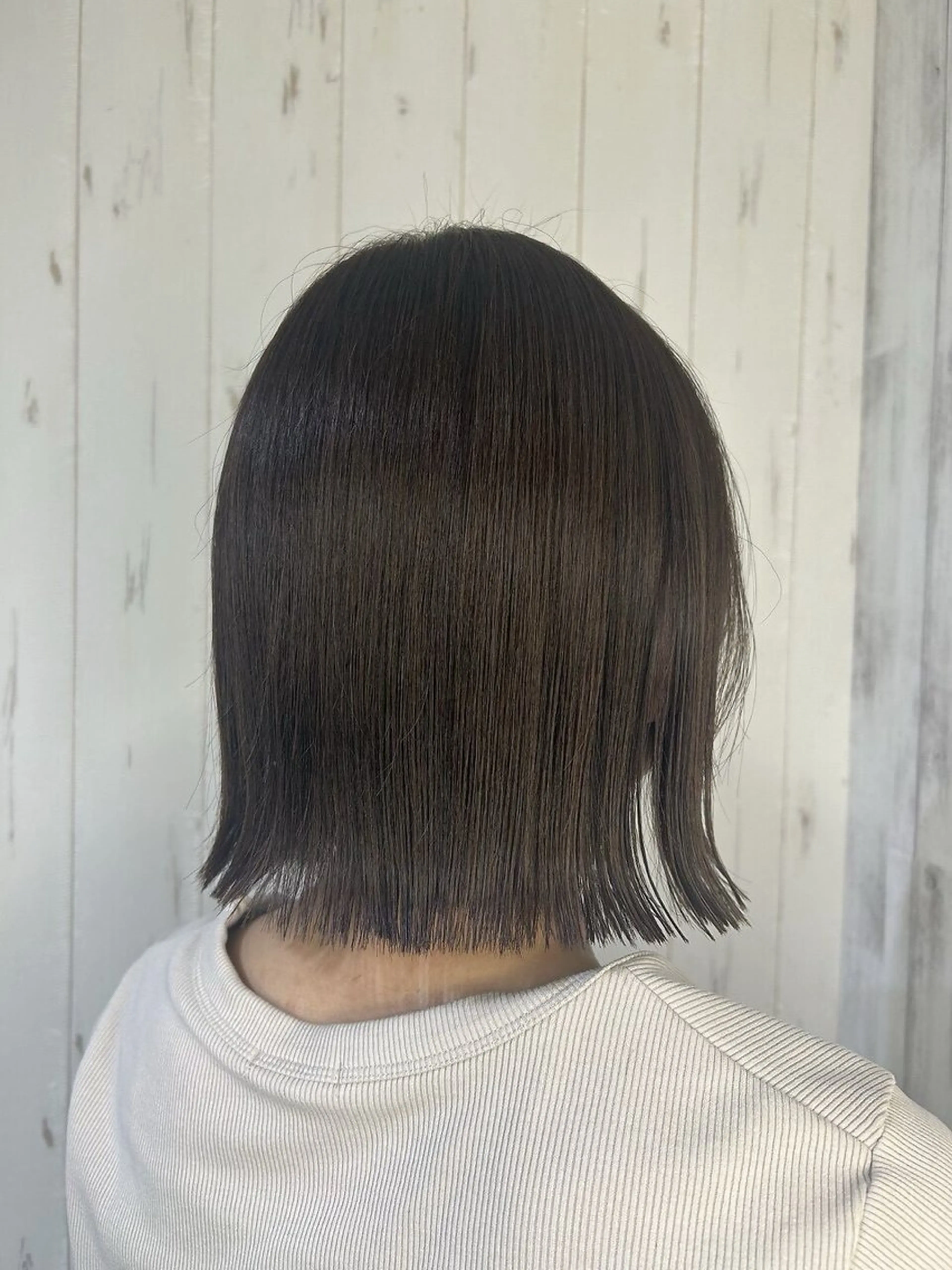 ミディアム 外ハネヘア 縮毛矯正 TAMA ちゃんのヘアスタイル