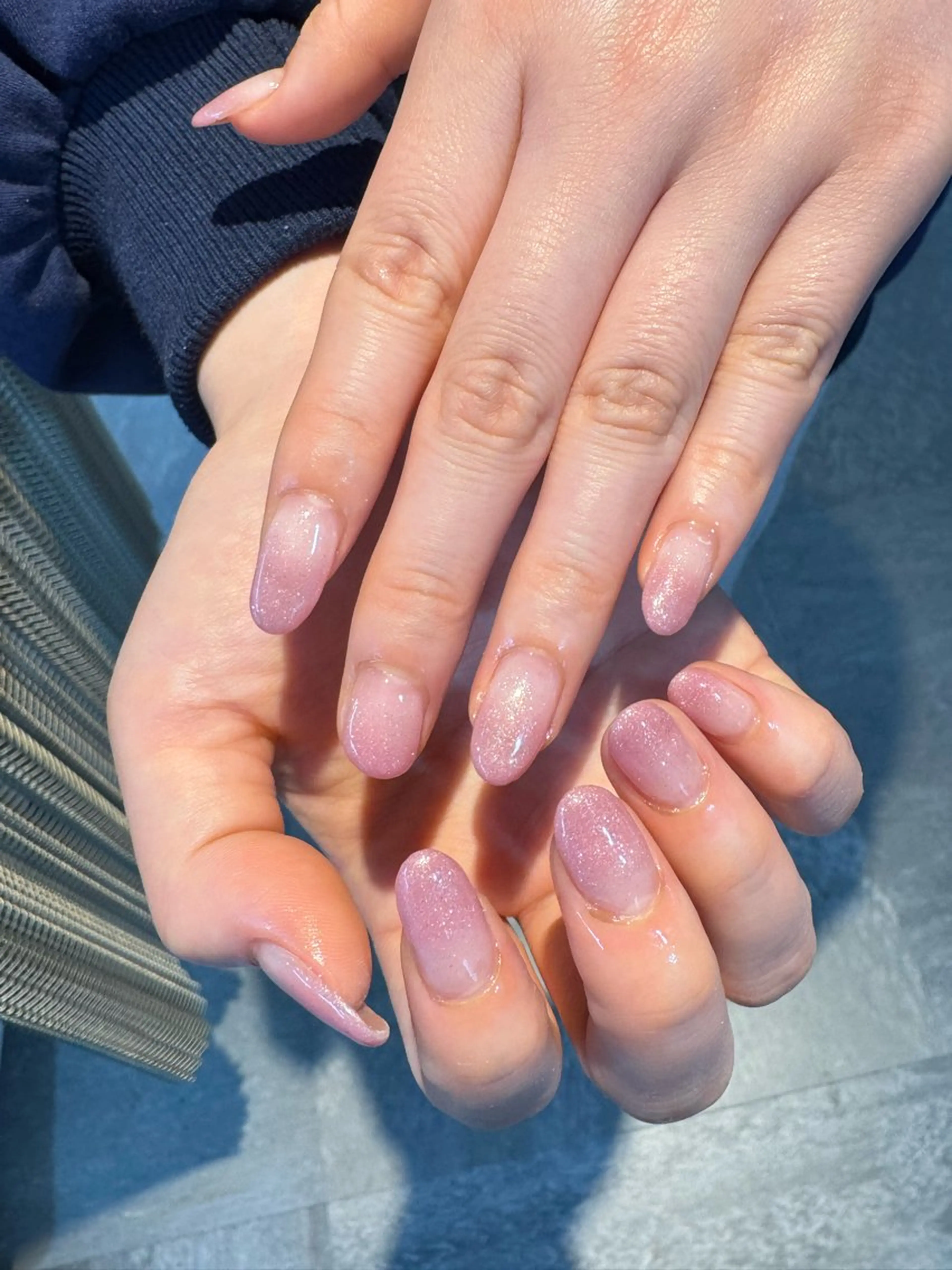 ネイル GLOW MIUのネイルデザイン