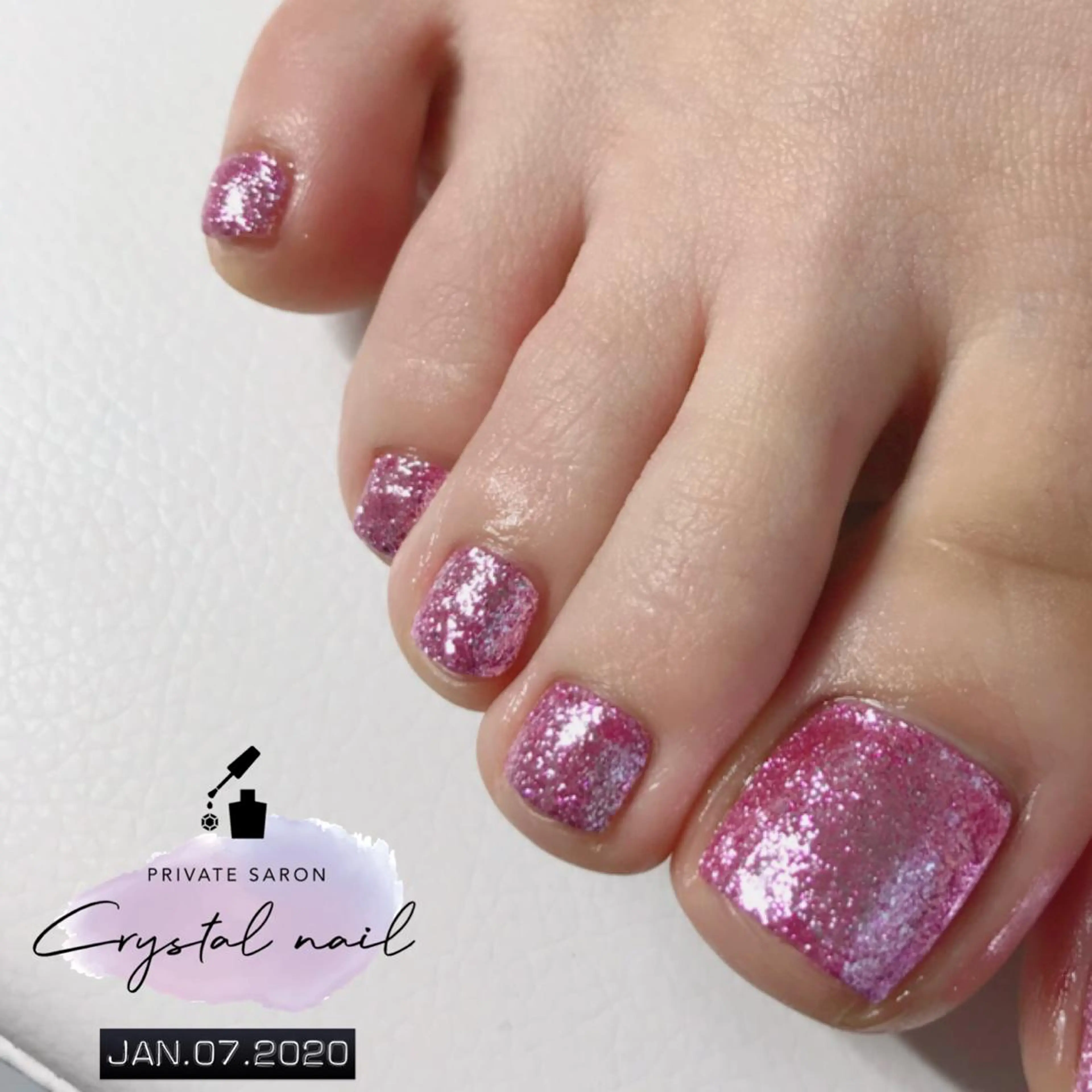 ネイル ラメ(グリッター) ピンク フットネイル SCENERY NAILのネイルデザイン