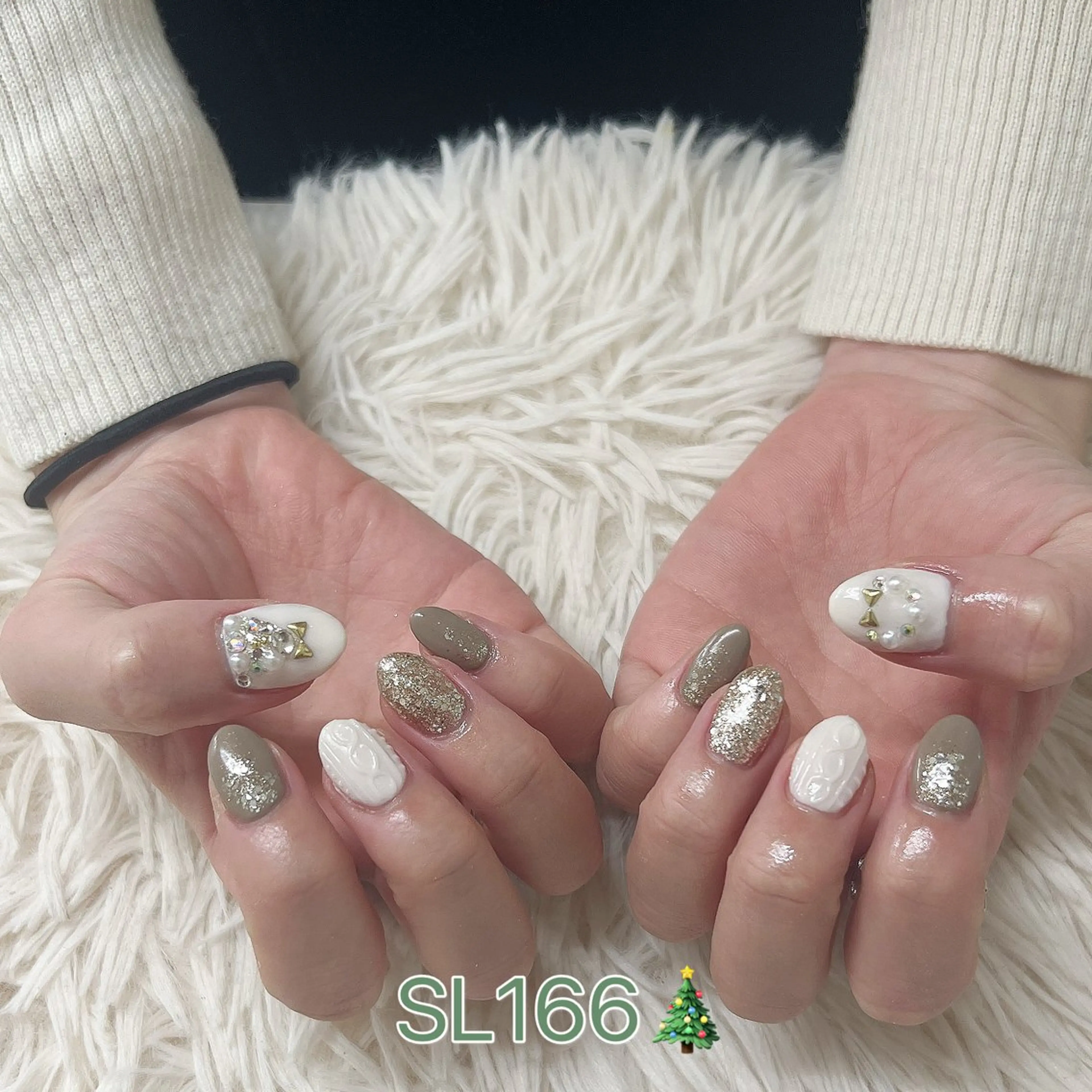 ネイル ハンドネイル Iwamori Yueのネイルデザイン