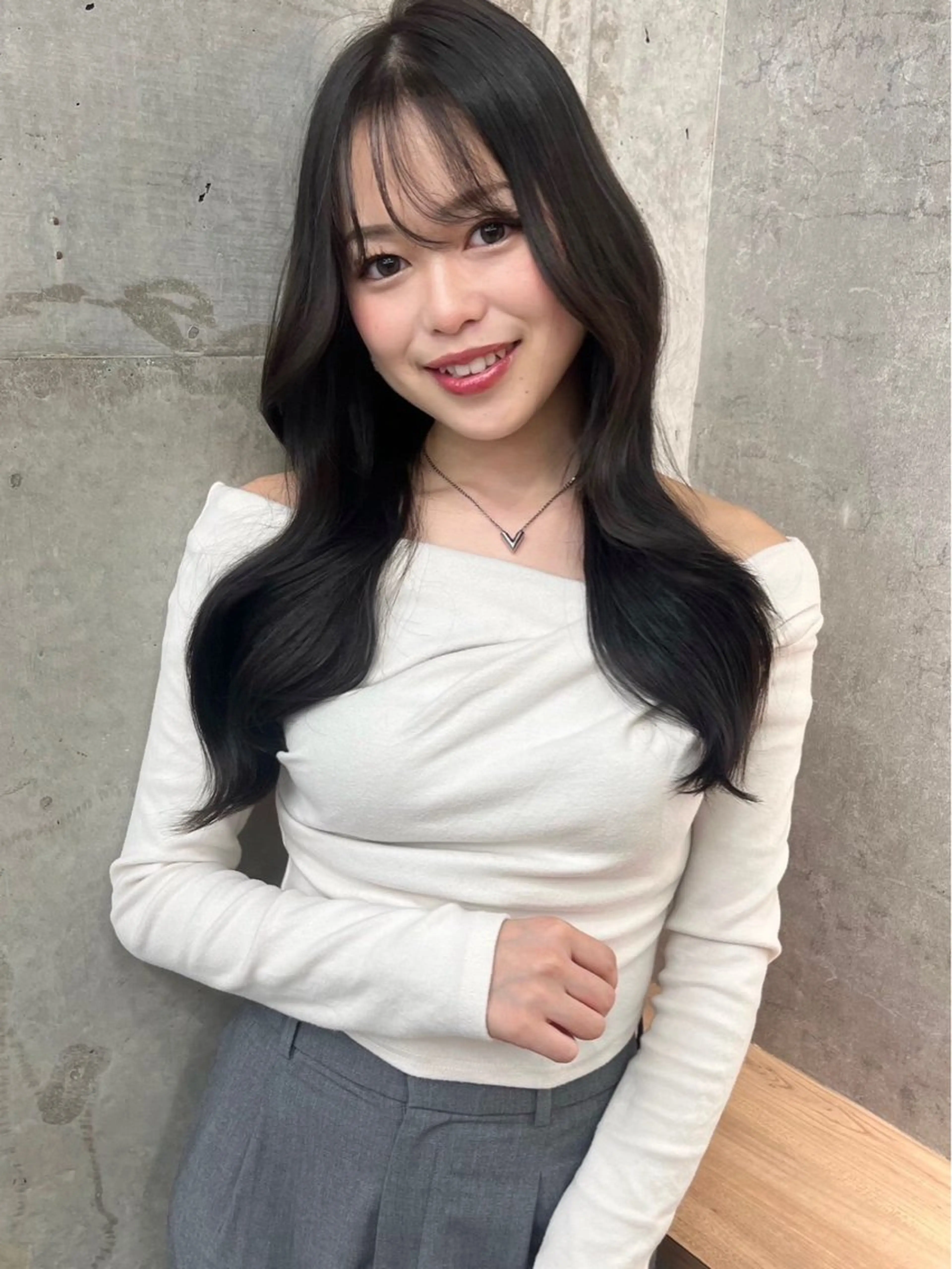 ロング くびれヘア 韓国風ヘア レイヤーカット 小顔カット カットモデル募集中✨ suzunaのヘアスタイル