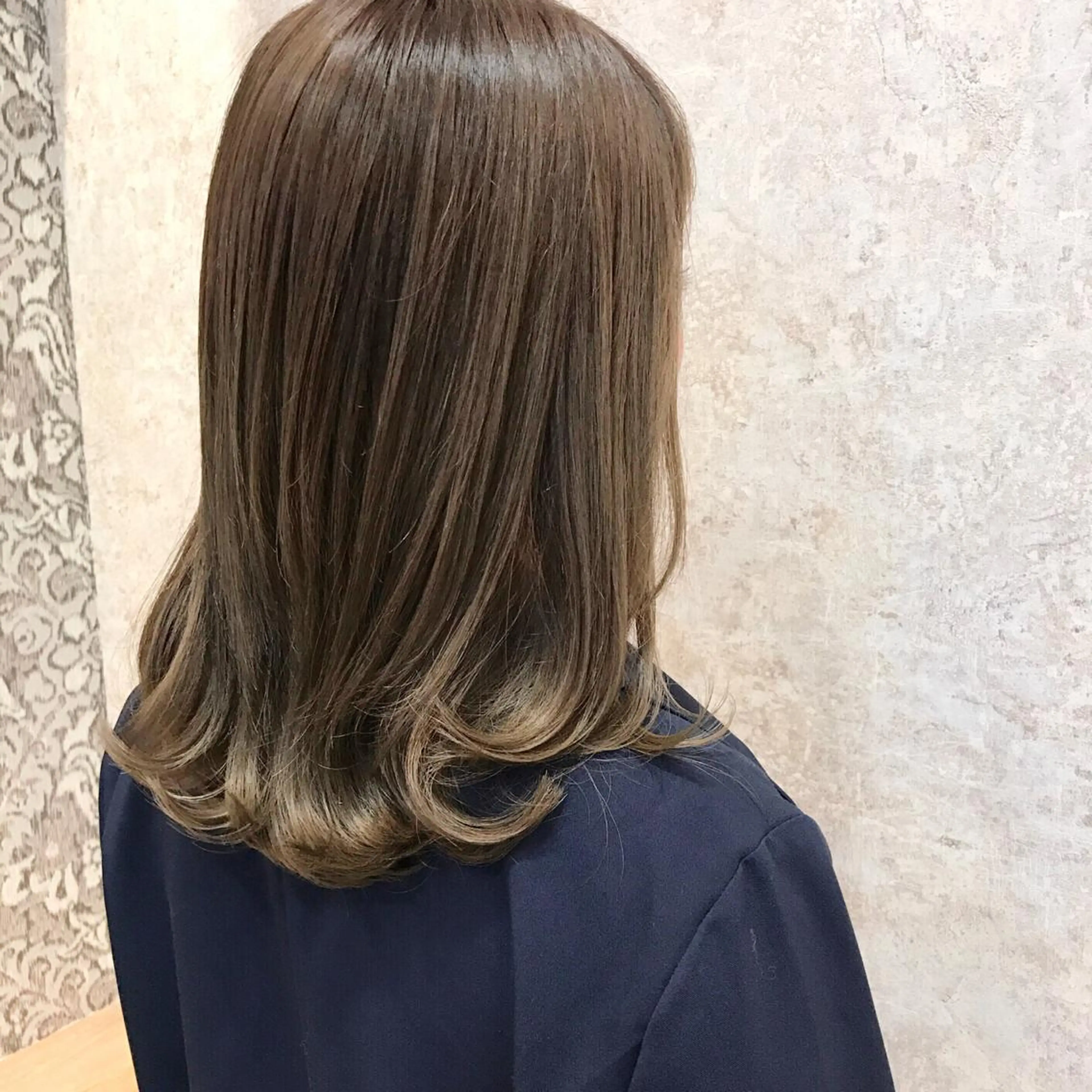 セミロング カラー ベージュカラー イルミナカラー HARUNA/ミセス 大人ショートヘアのヘアスタイル