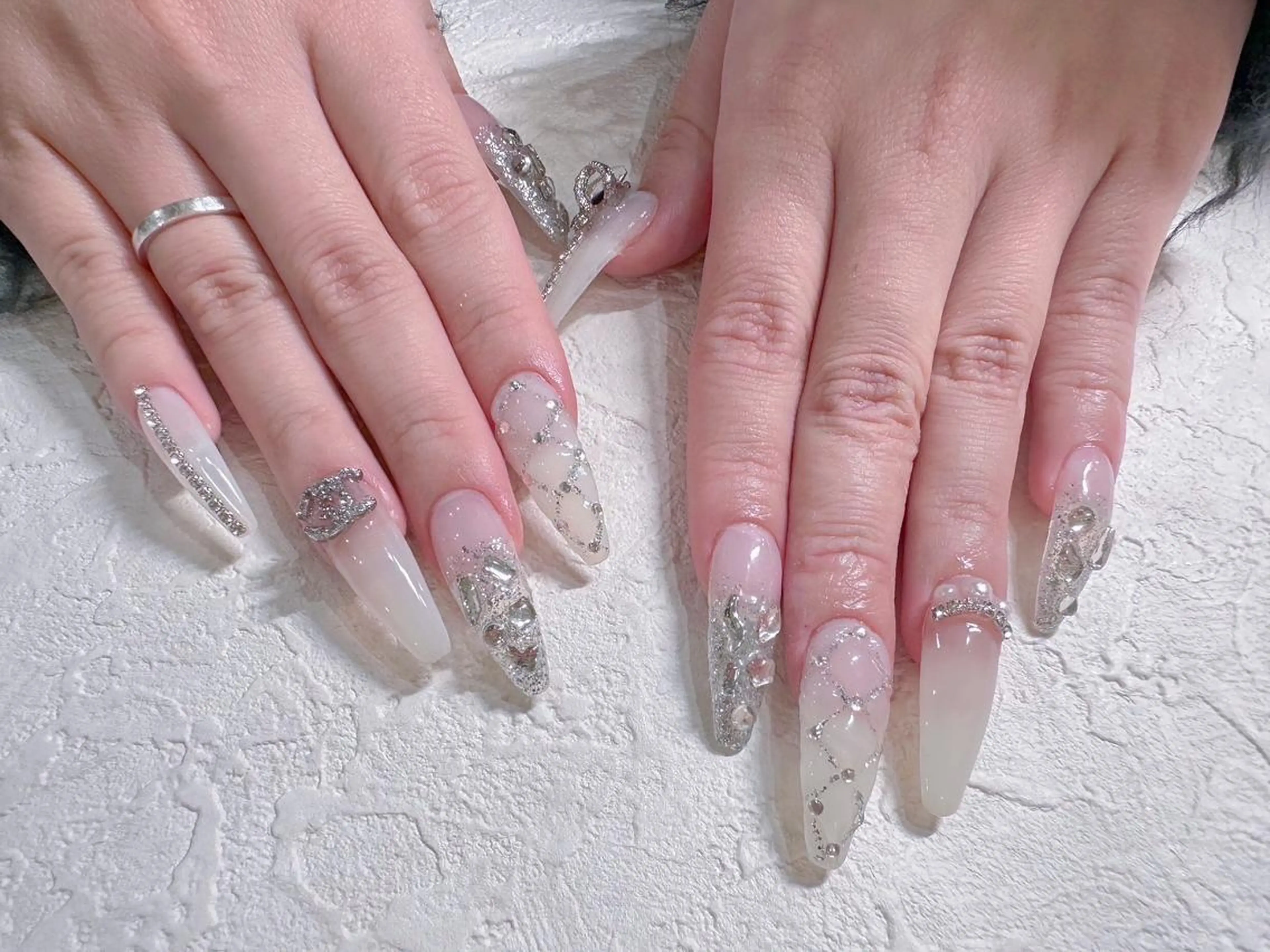 ネイル アートネイル クリアネイル フットネイル フレンチネイル ジェルネイル 指先から綺麗に💕ご 新規様大歓迎Miyaのネイルデザイン