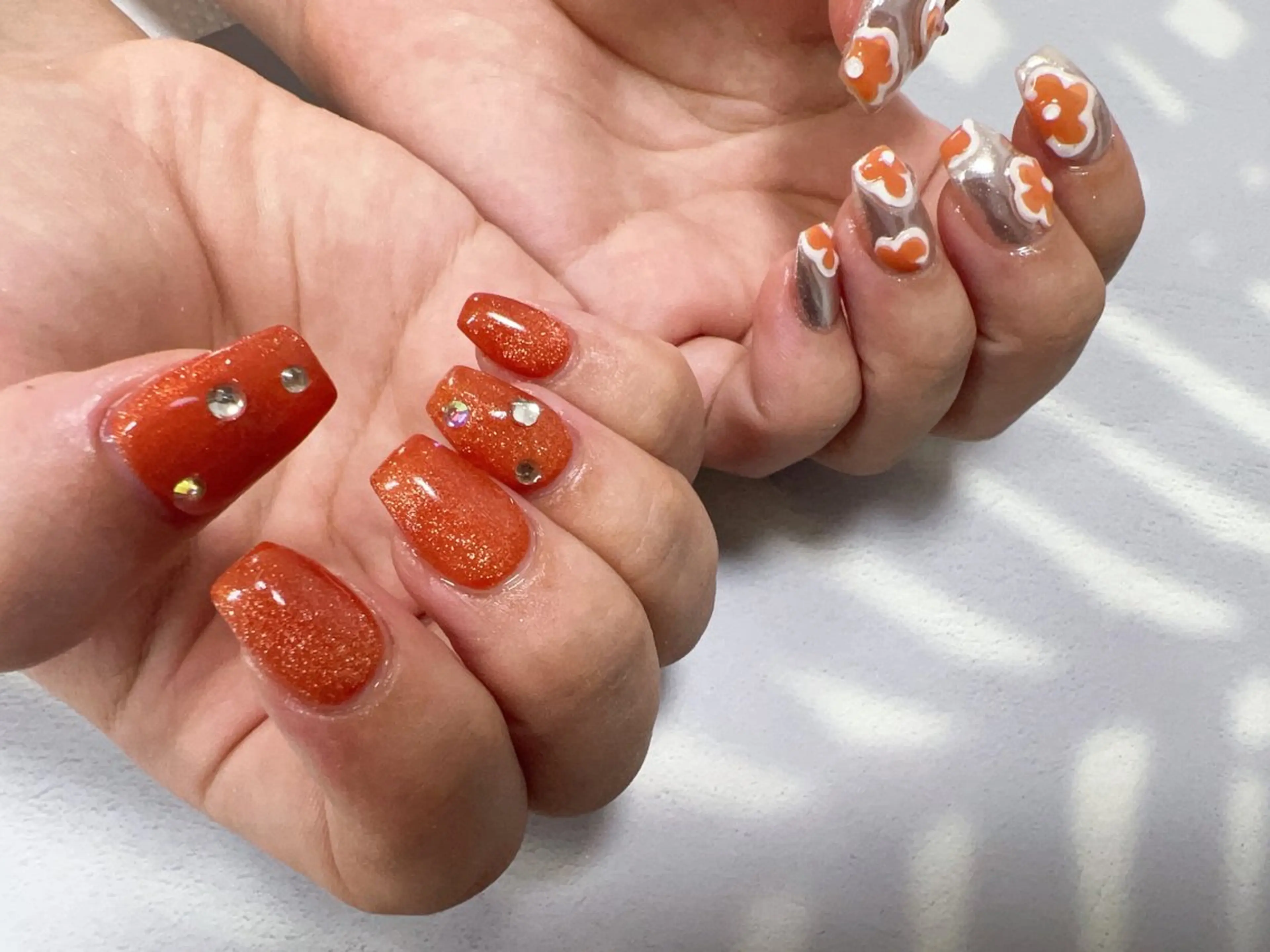 ネイル フラワーネイル マグネットネイル ミラーネイル coco nailのネイルデザイン