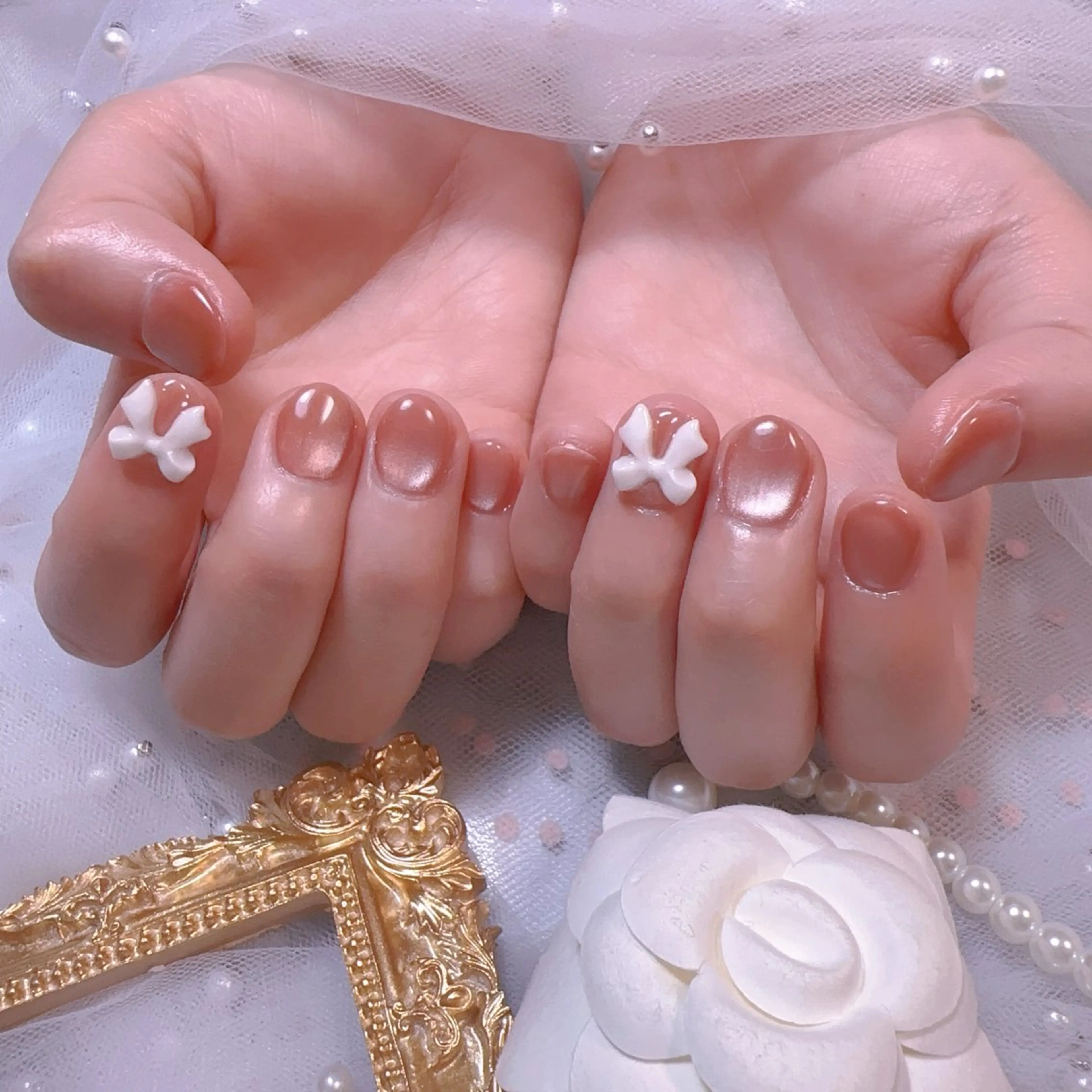 ネイル オーロラネイル フットネイル 韓国ネイル ラメ(グリッター) ラメグラデーション ハンドネイル Belle nail salon 新小岩のネイルデザイン