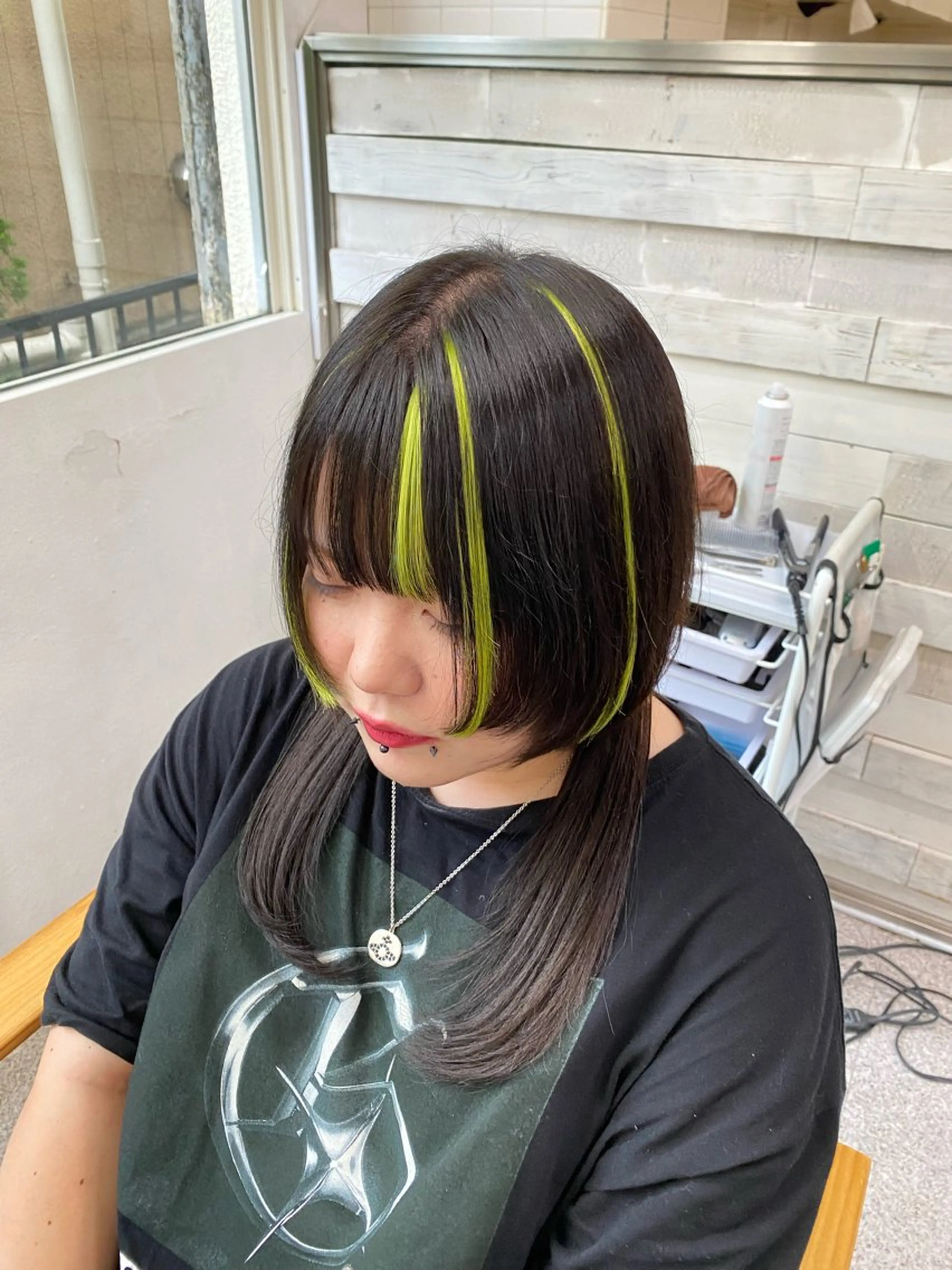 ミディアム カラー エクステ ヘアカラー エクステ レイヤーウルフ エクステ磯部のヘアスタイル