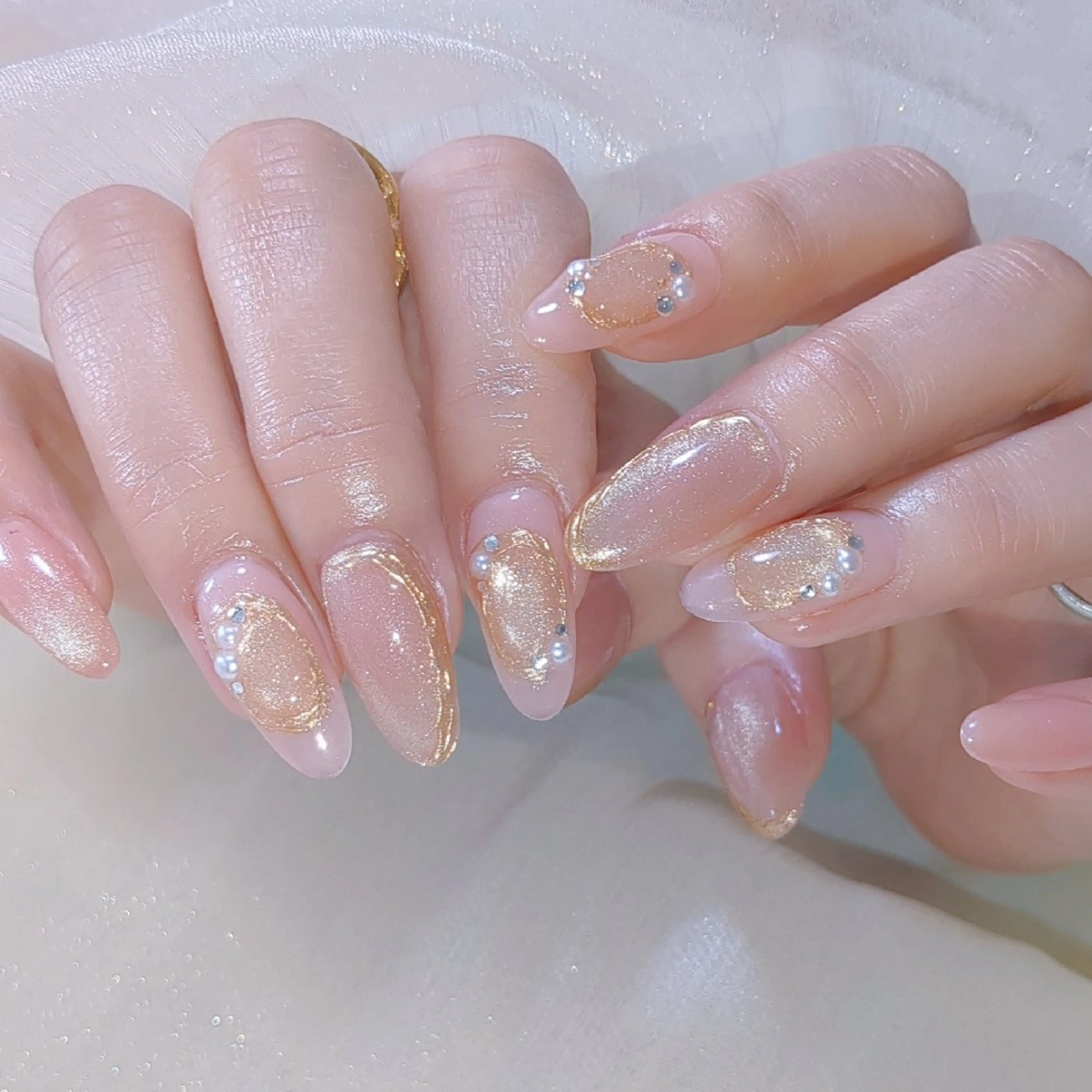 ネイル ハンドネイル E·U·B ネイル所属・横浜市中区曙町 E·U·Bネイルのネイルデザイン