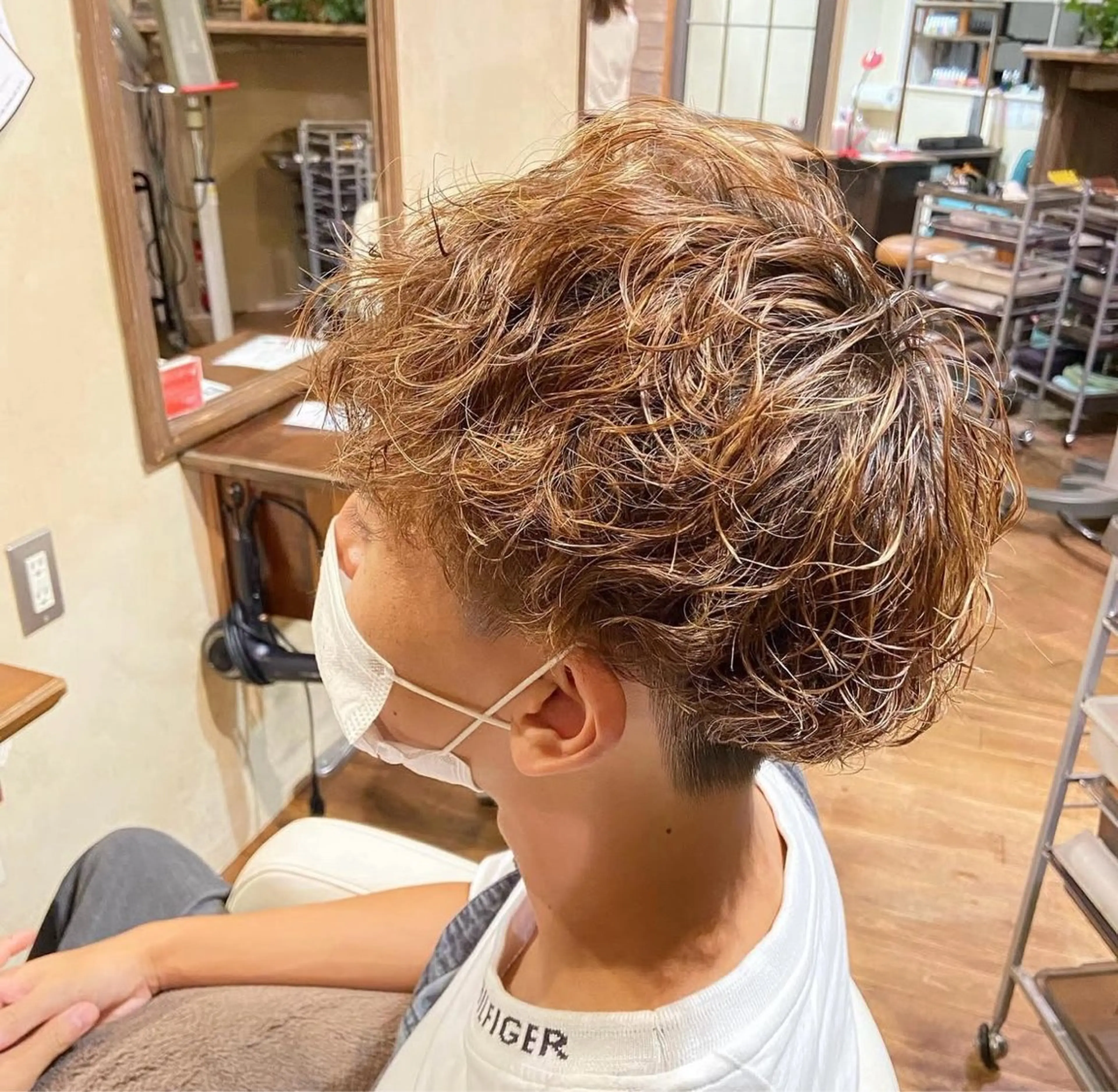 パーマ メンズ 渡邉 里葉のヘアスタイル