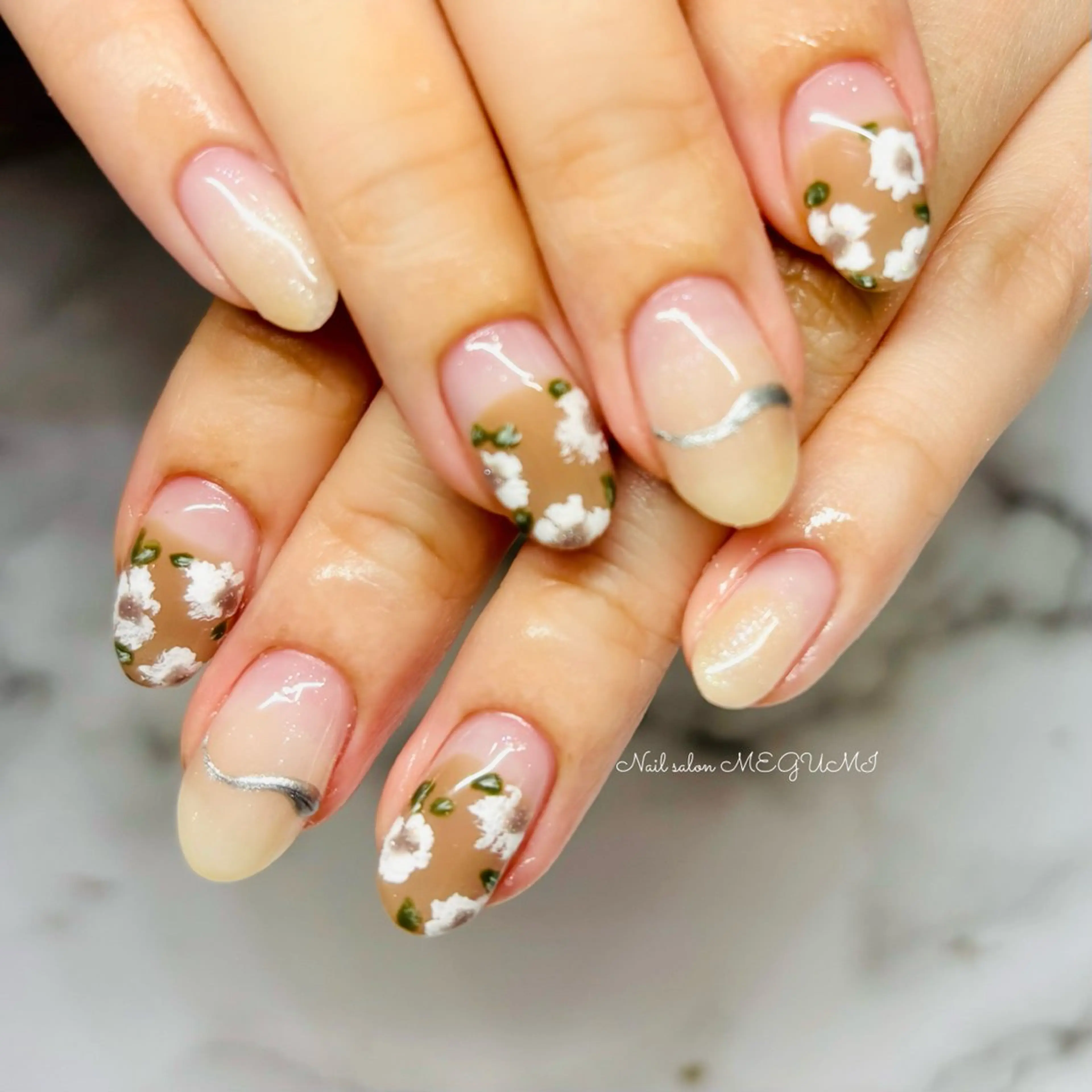 ネイル Nail salon MEGUMIのネイルデザイン
