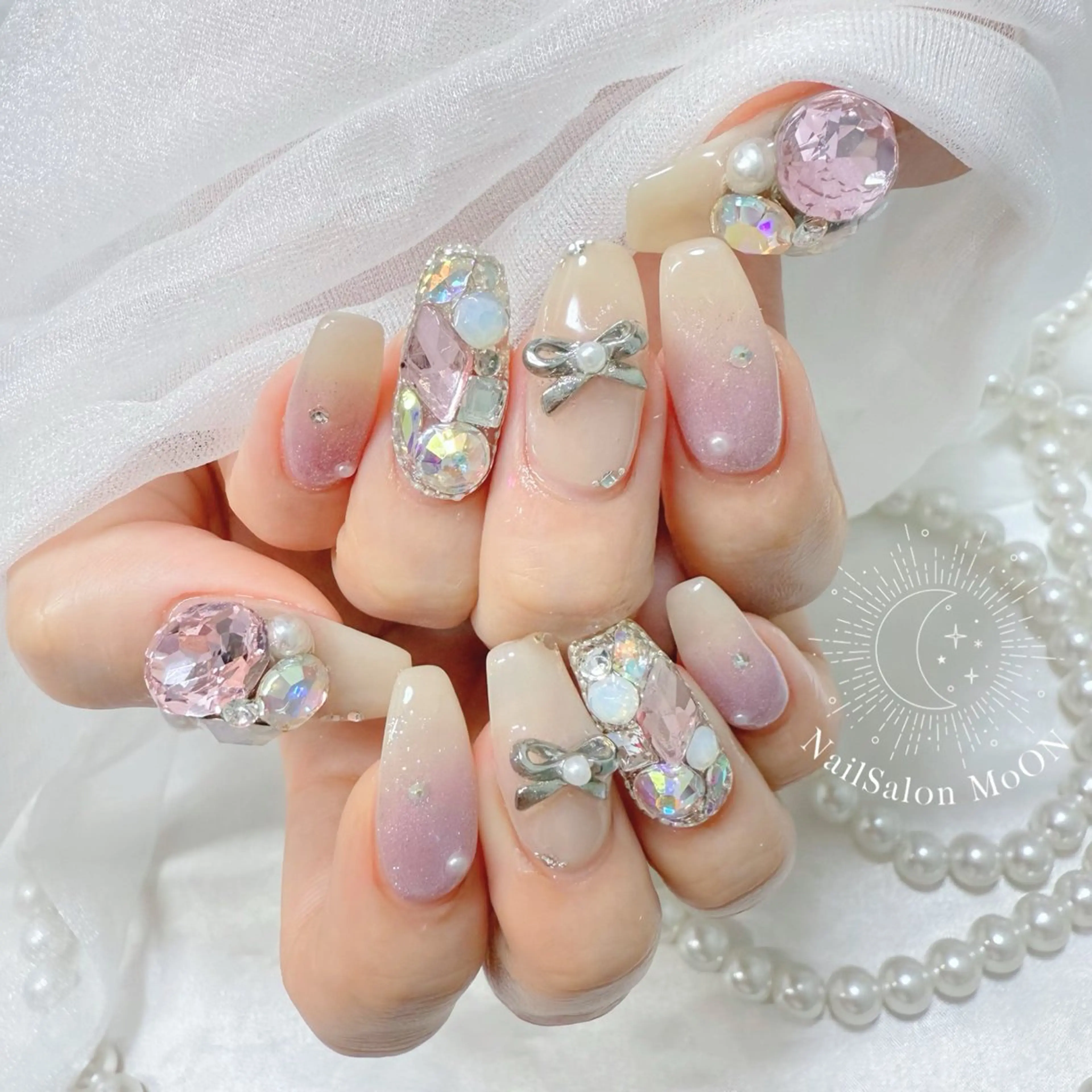 ネイル ハンドネイル ハンドケア MoON...❤︎ MeGuのネイルデザイン