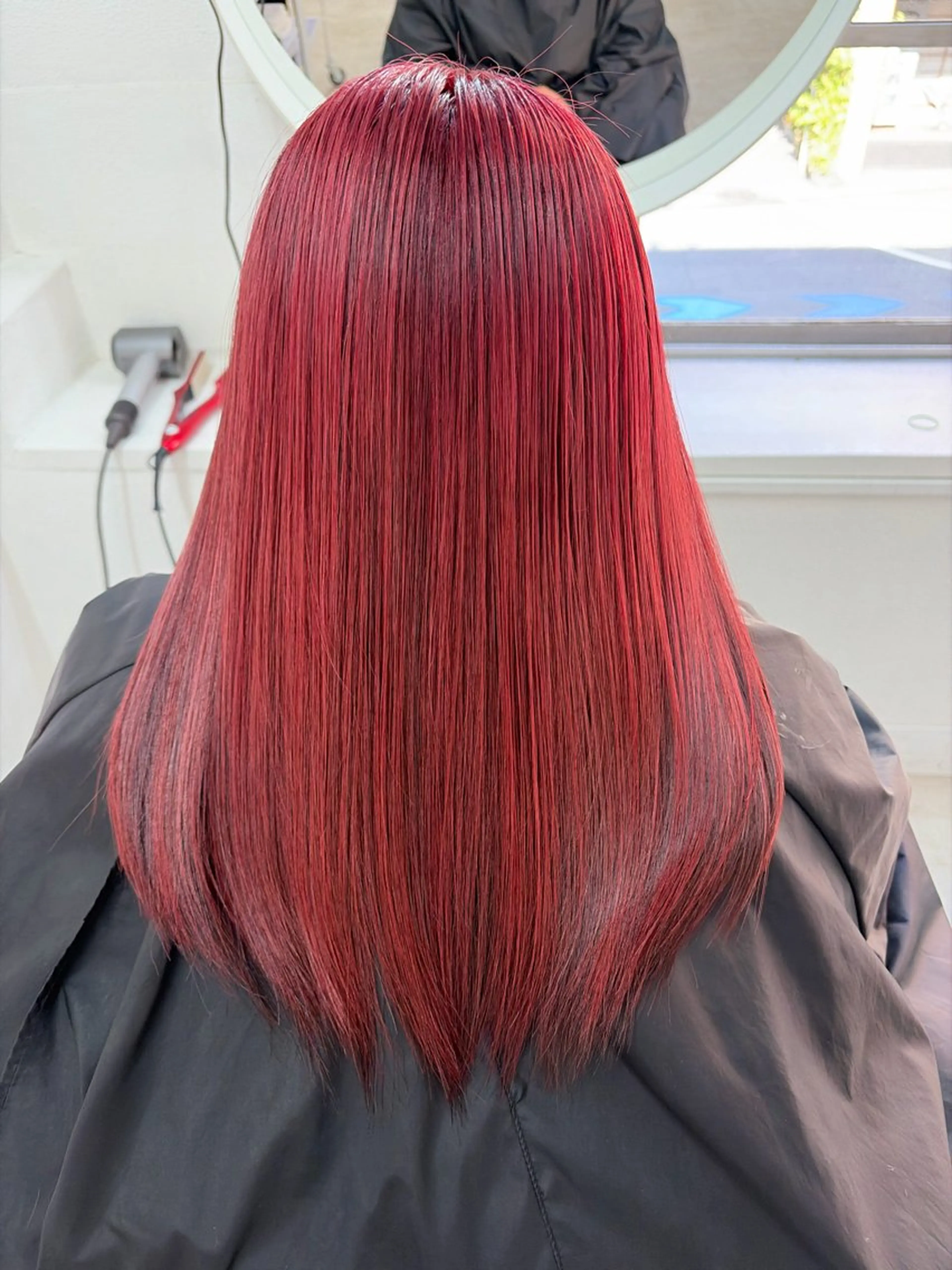 カラー ブリーチ ヘアカラー トリートメント cocoon sayuのヘアスタイル