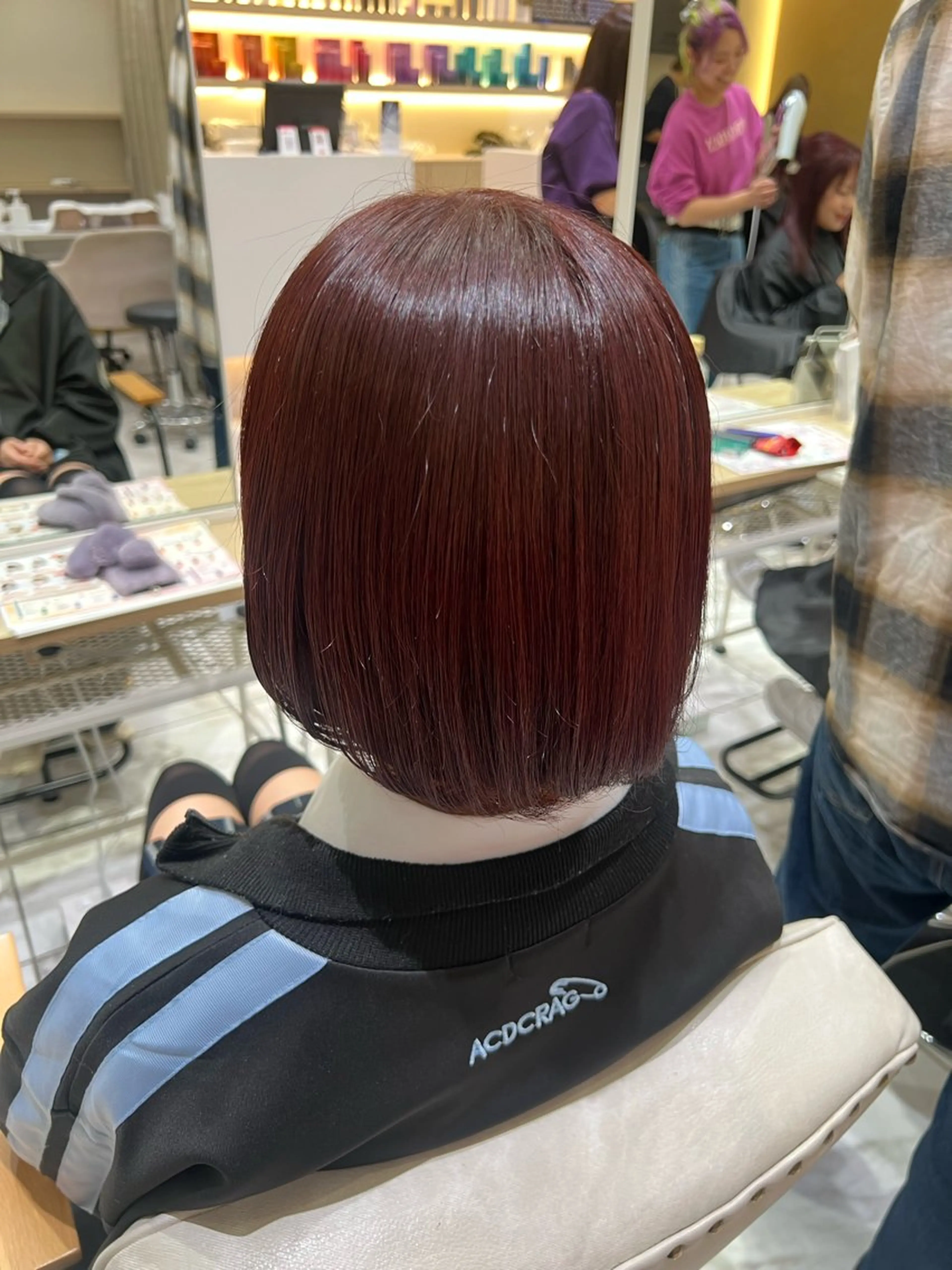 ショート カラー 酸性ストレート人気 No,1/カスミ🩰のヘアスタイル