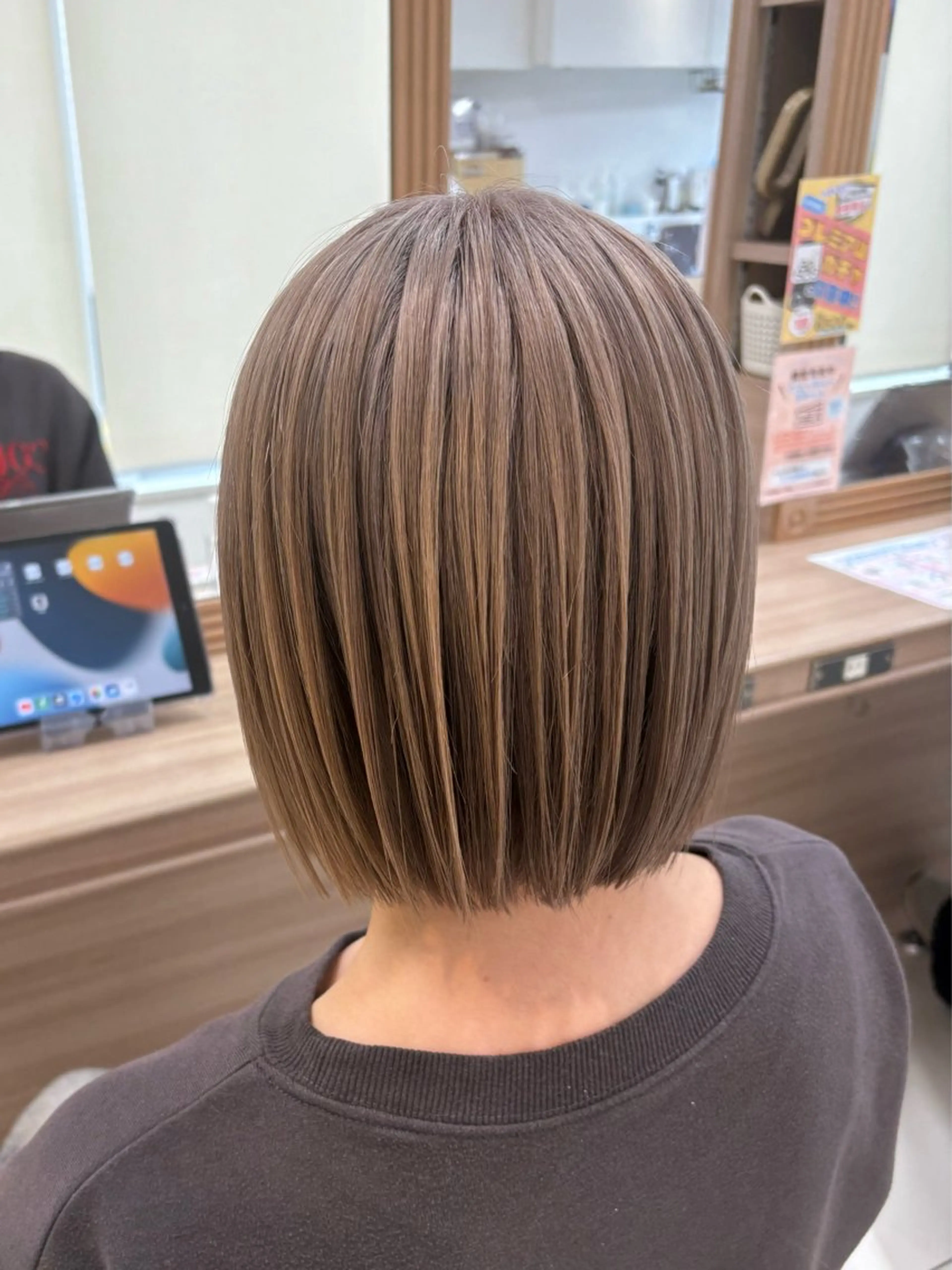 ショート カラー ベージュカラー ミルクティーベージュ ヘアカラー トリートメント 髪質改善/美髪矯正/ SONOKA🦋のヘアスタイル