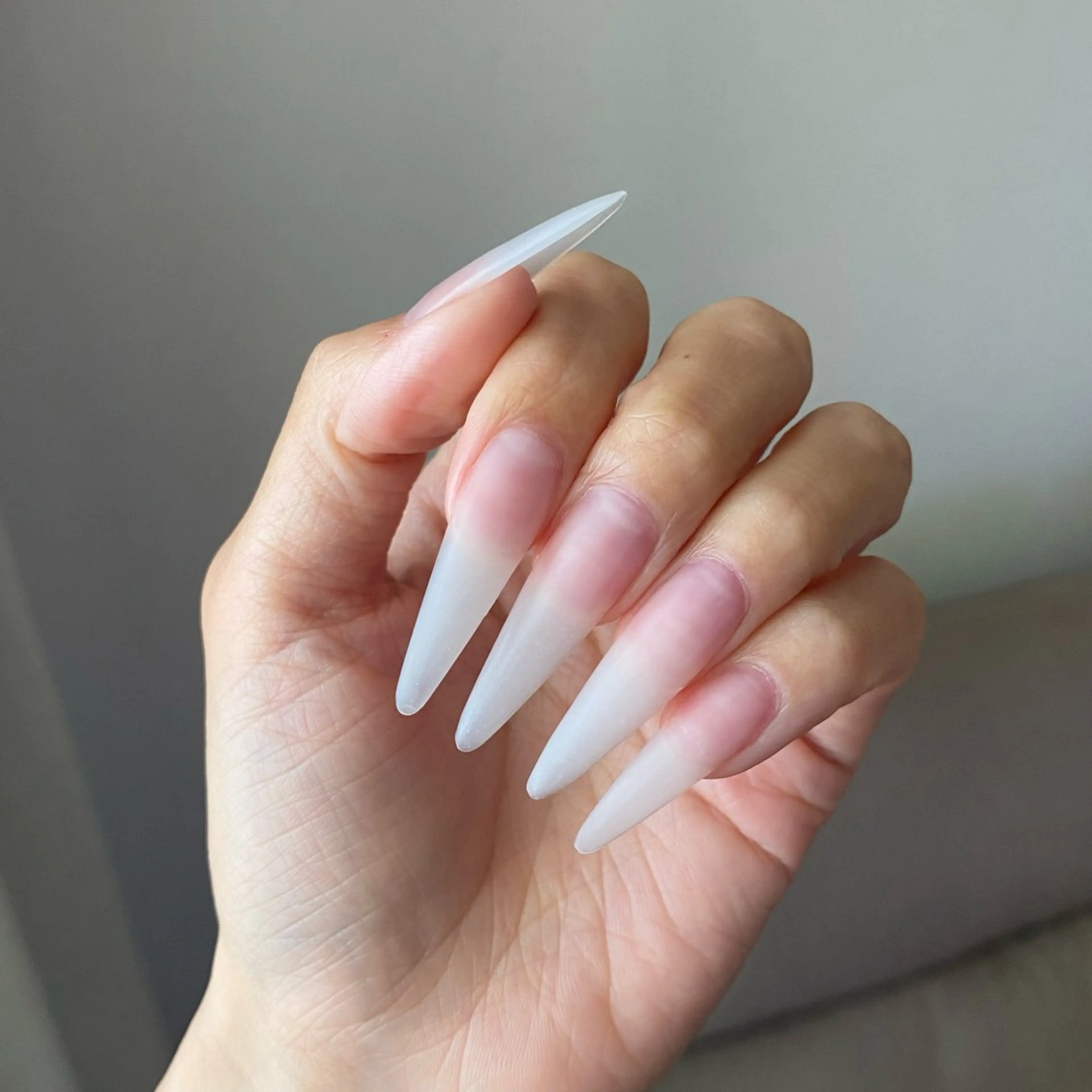 ネイル スカルプネイル 舞鶴 奈々美のネイルデザイン