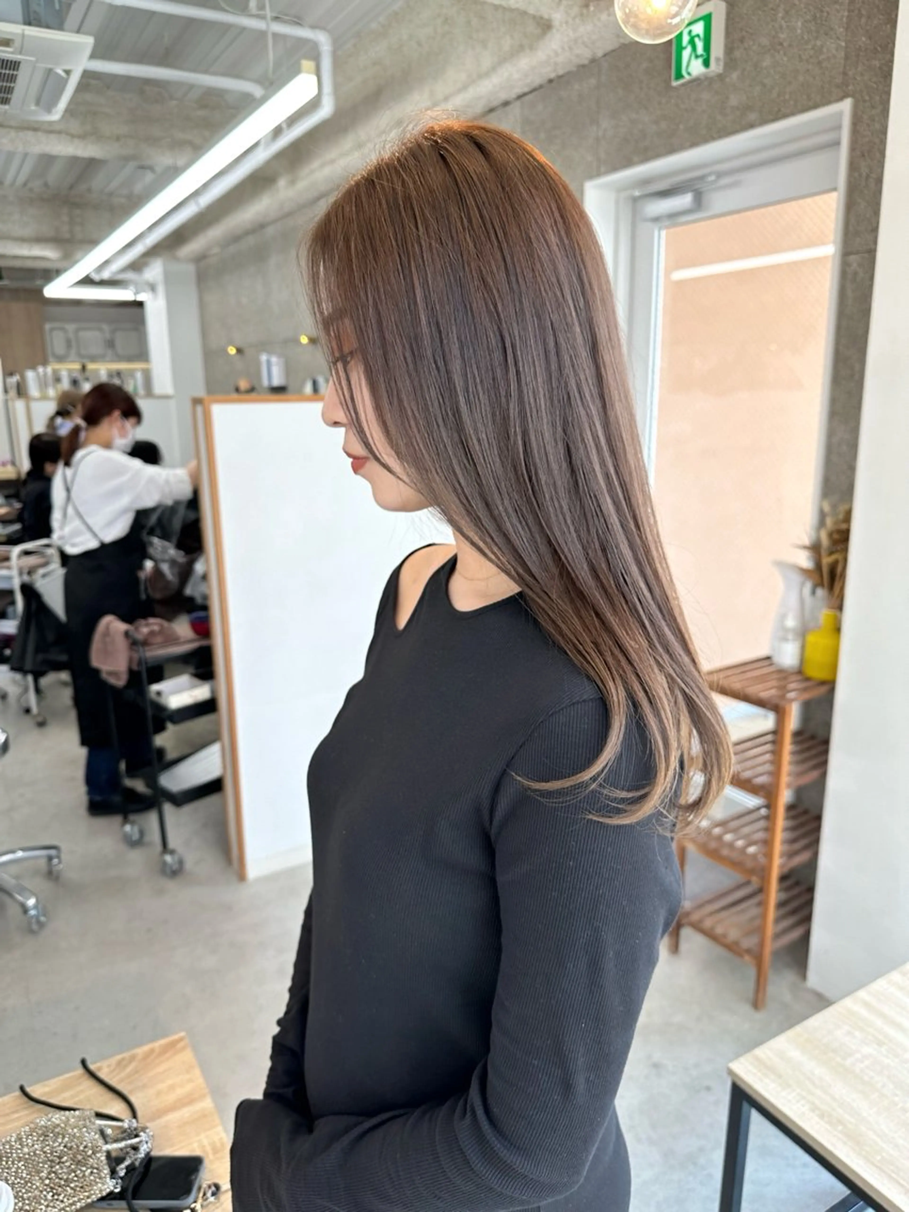 セミロング カラー 八谷 将平のヘアスタイル