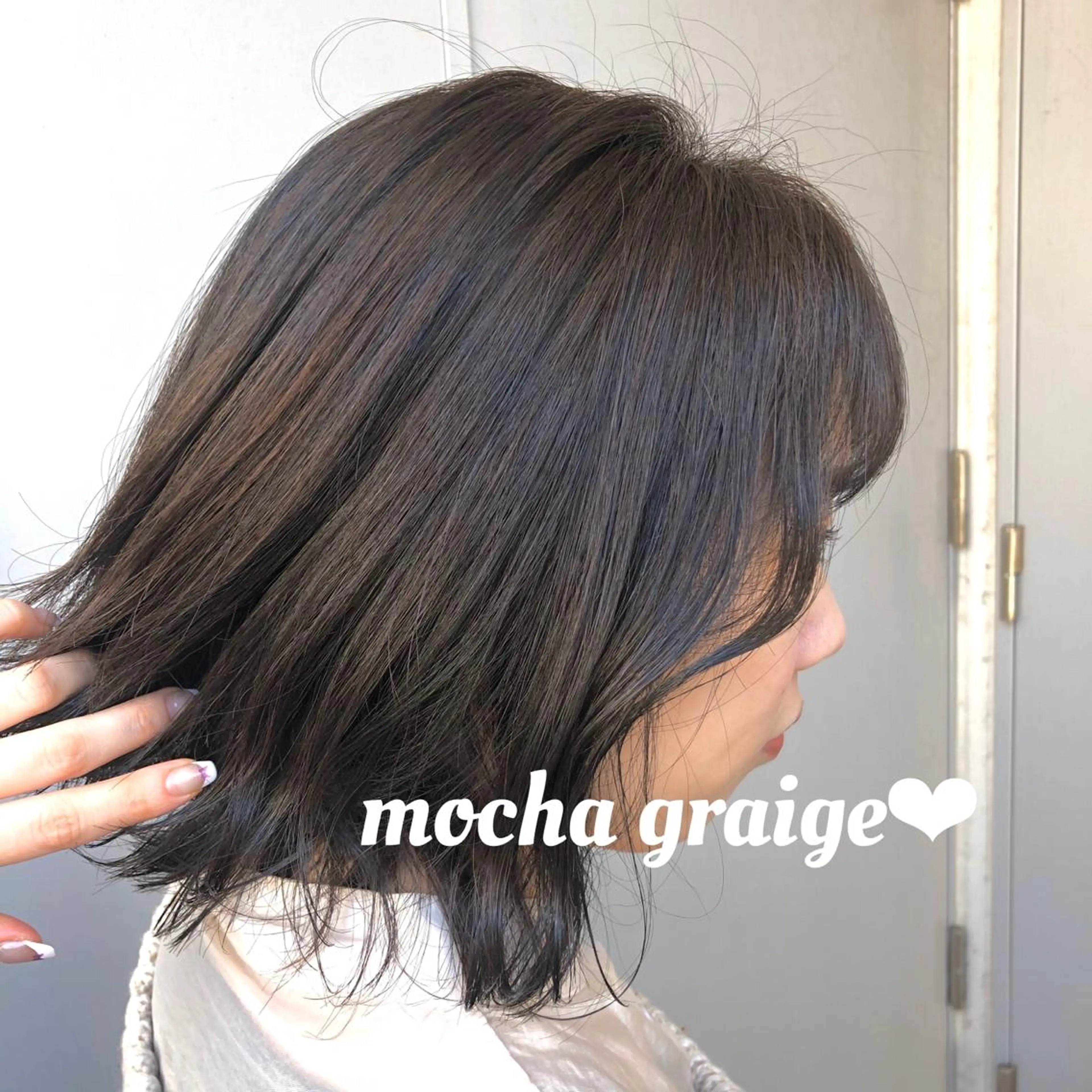 ショート カラー レイヤーカット 韓国ヘアayameのヘアスタイル