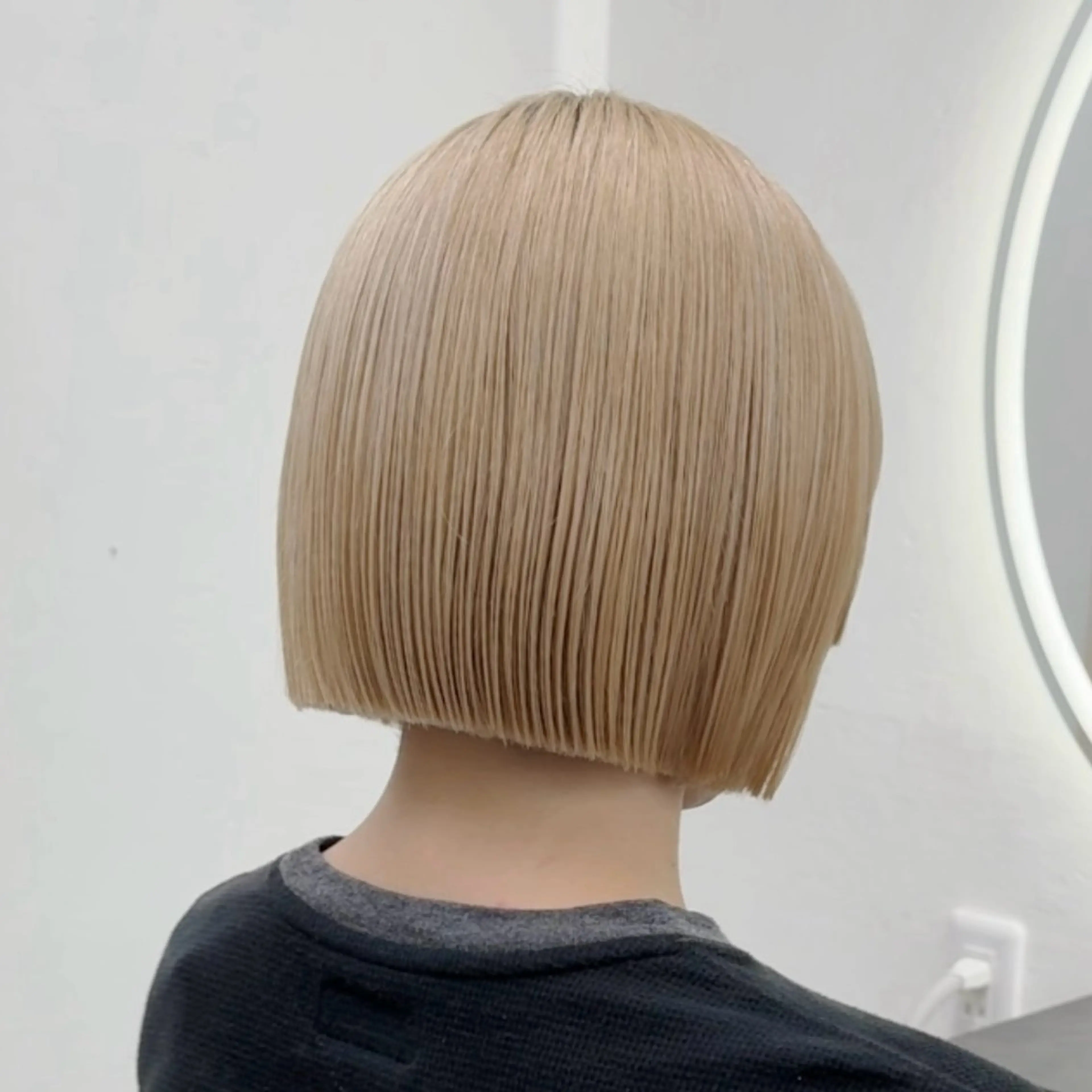 ショート カラー 柔らかいレイヤー🌿 大人ヘア/みっきーのヘアスタイル