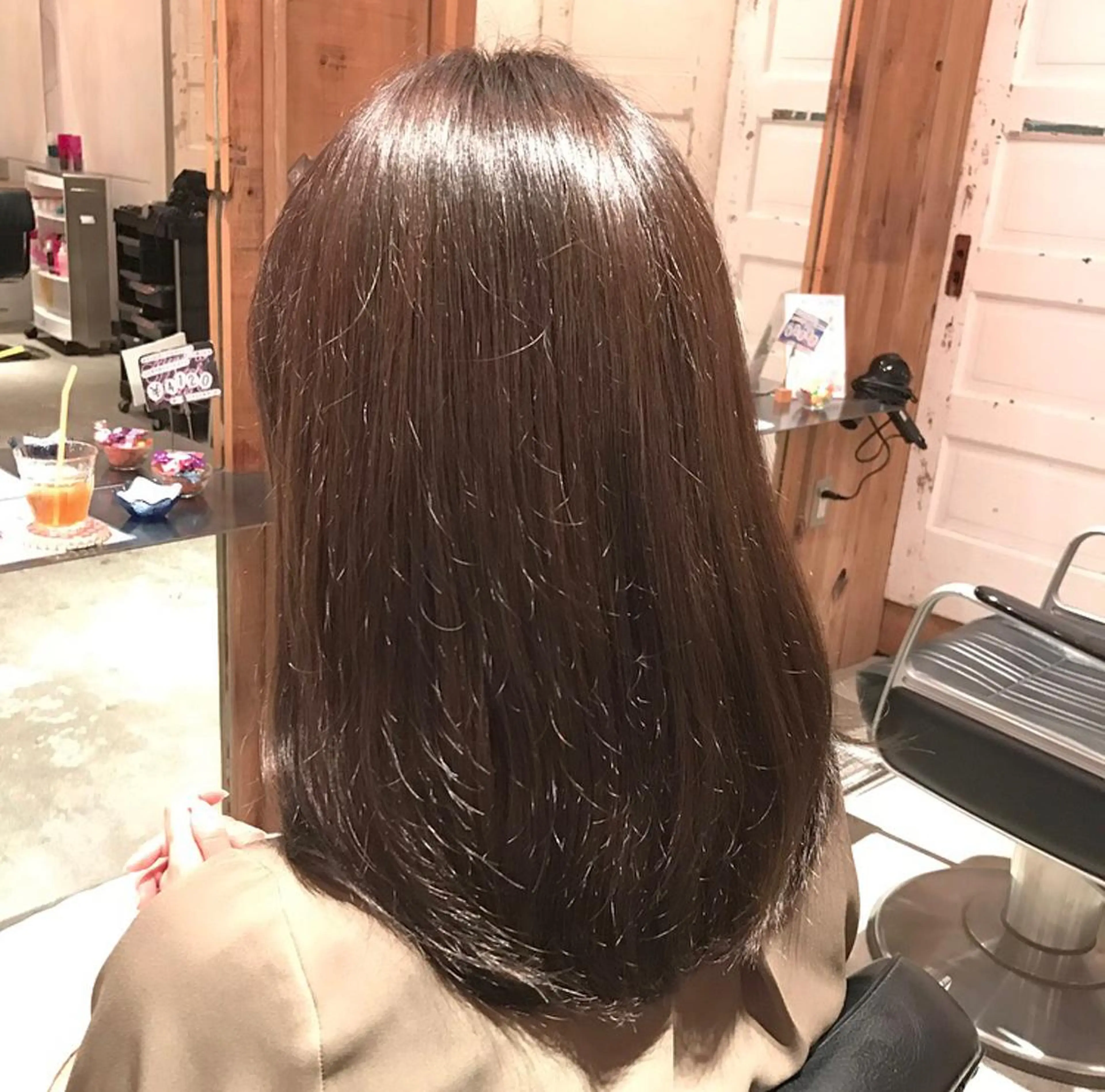 セミロング カラー グレージュ emme エミィ/立川のヘアスタイル