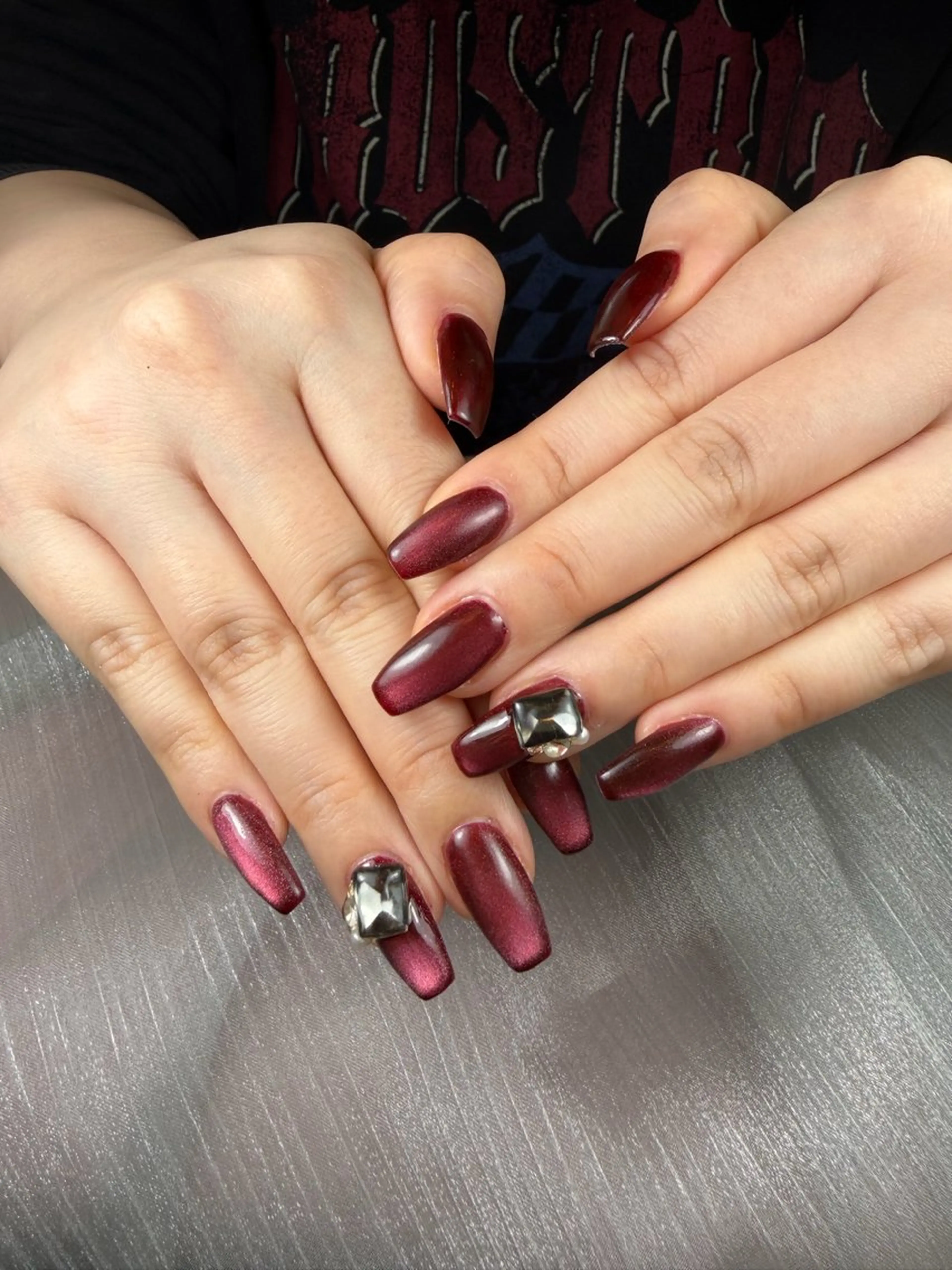 ネイル チークネイル フレンチネイル グラデーション キラキラネイル 韓国ネイル HIKARI HANA NAIL所属・HIKARIHANA NAILのネイルデザイン