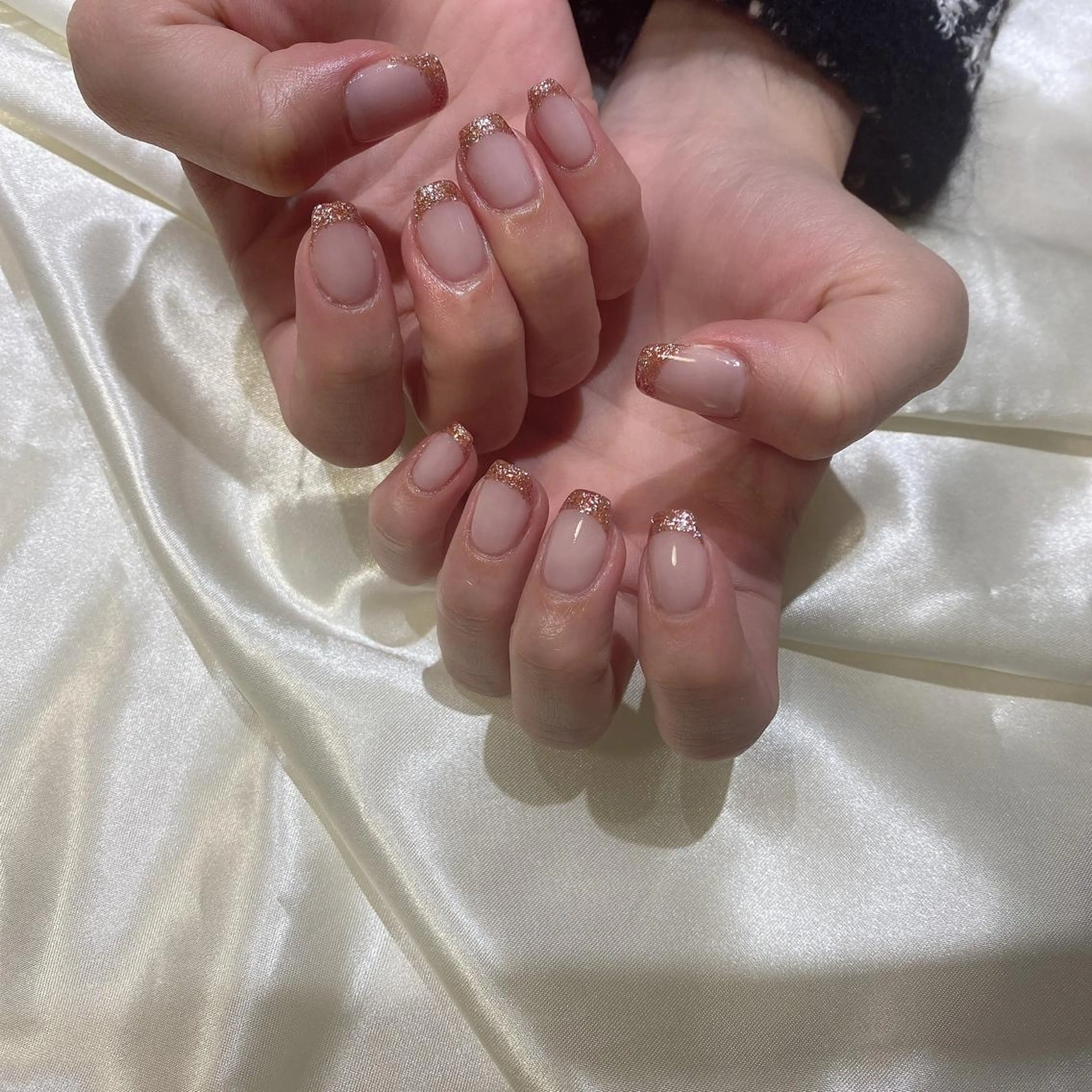 ネイル ハンドネイル 西岡 杏のネイルデザイン