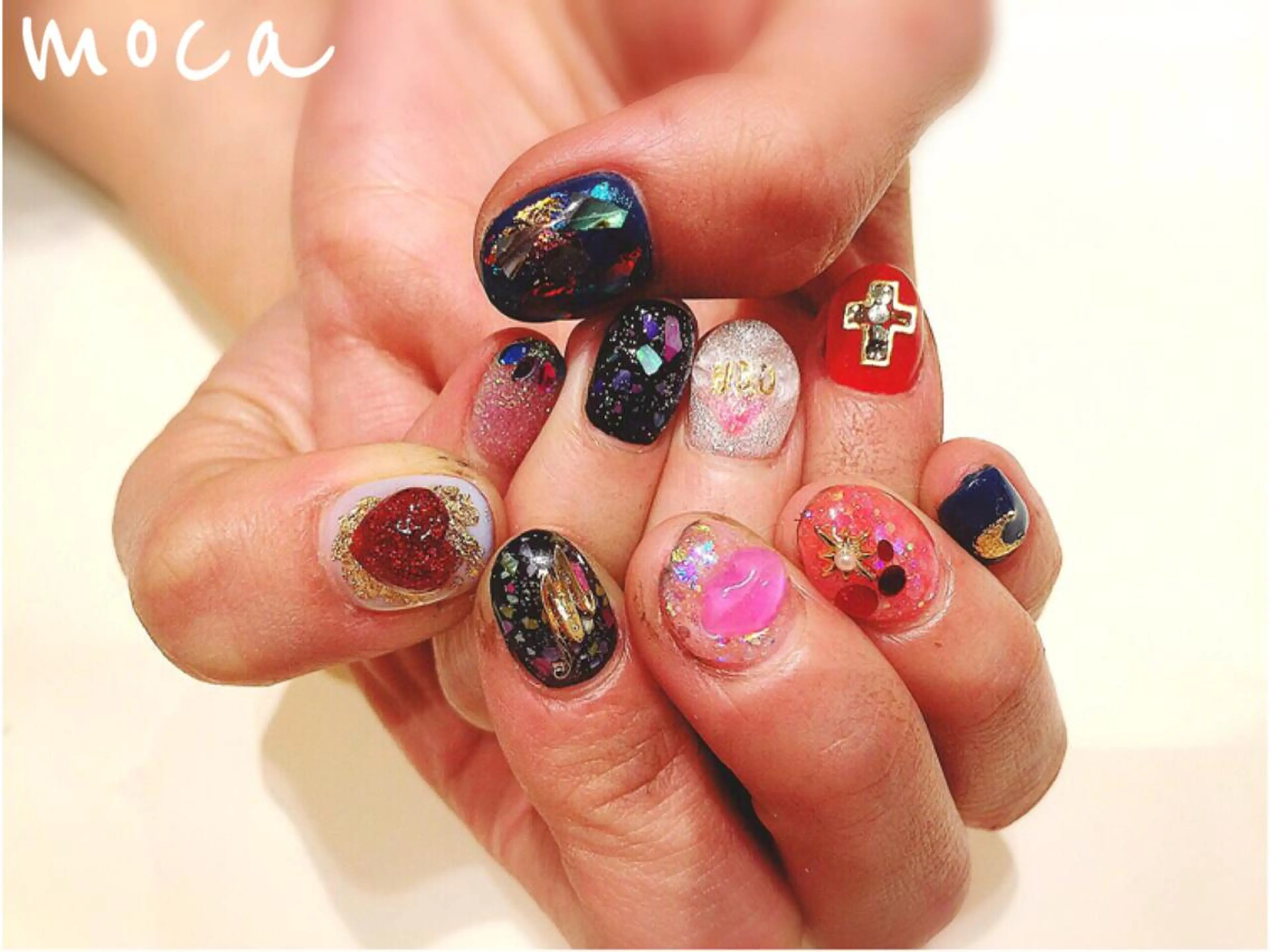 ネイル 鈴木 ゆいのネイルデザイン