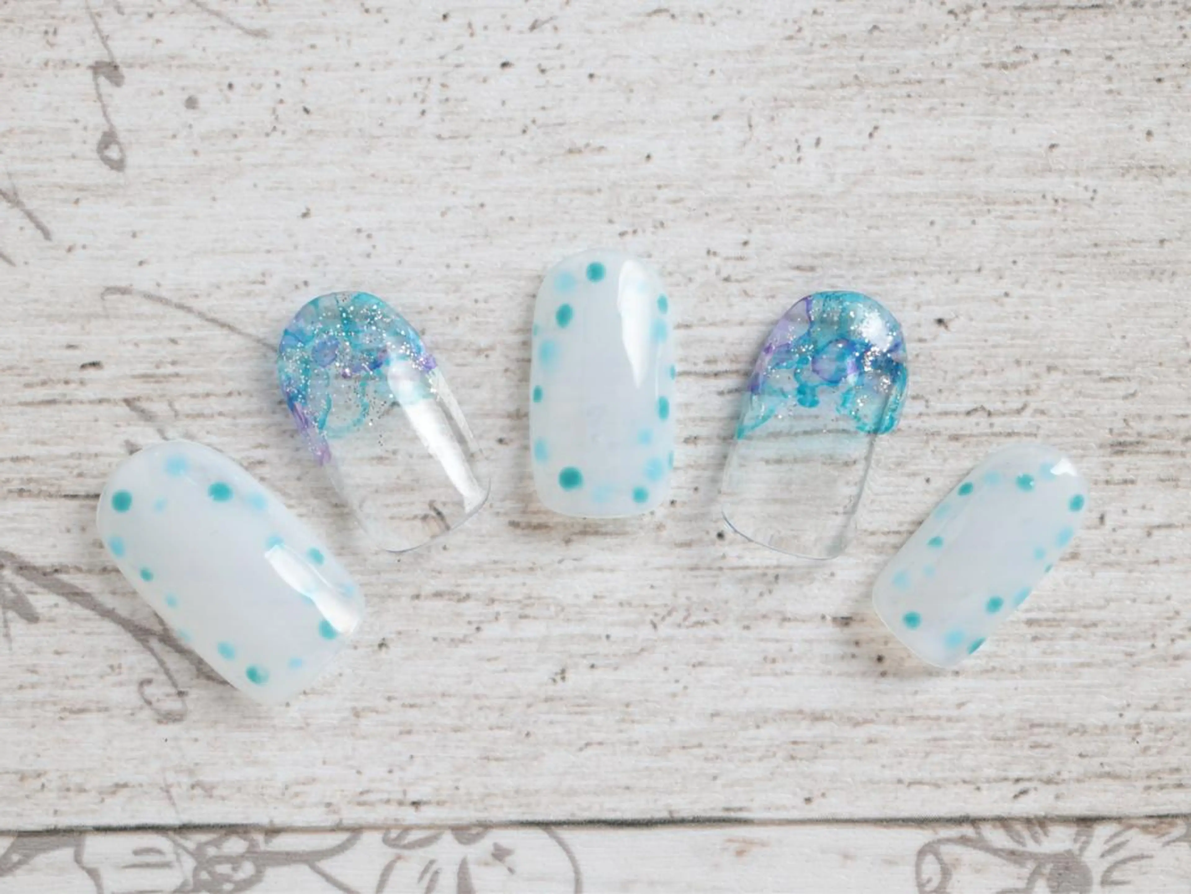 ネイル ジェルネイル 林 志帆子【en2号店】のマツエク・マツパデザイン