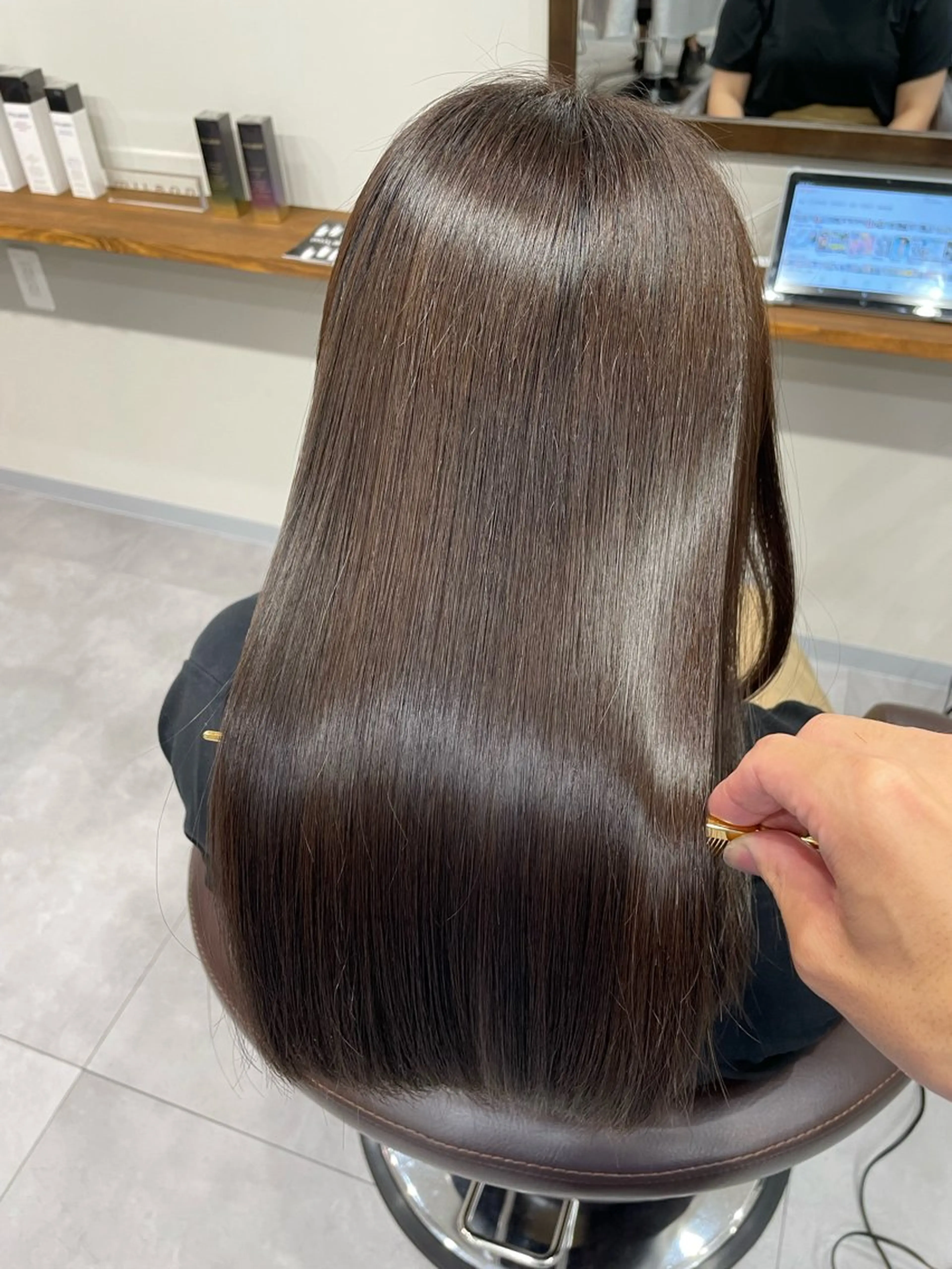 ロング カット ヘアカラー トリートメント 縮毛矯正、髪質改善／ 松田 龍之介のヘアスタイル