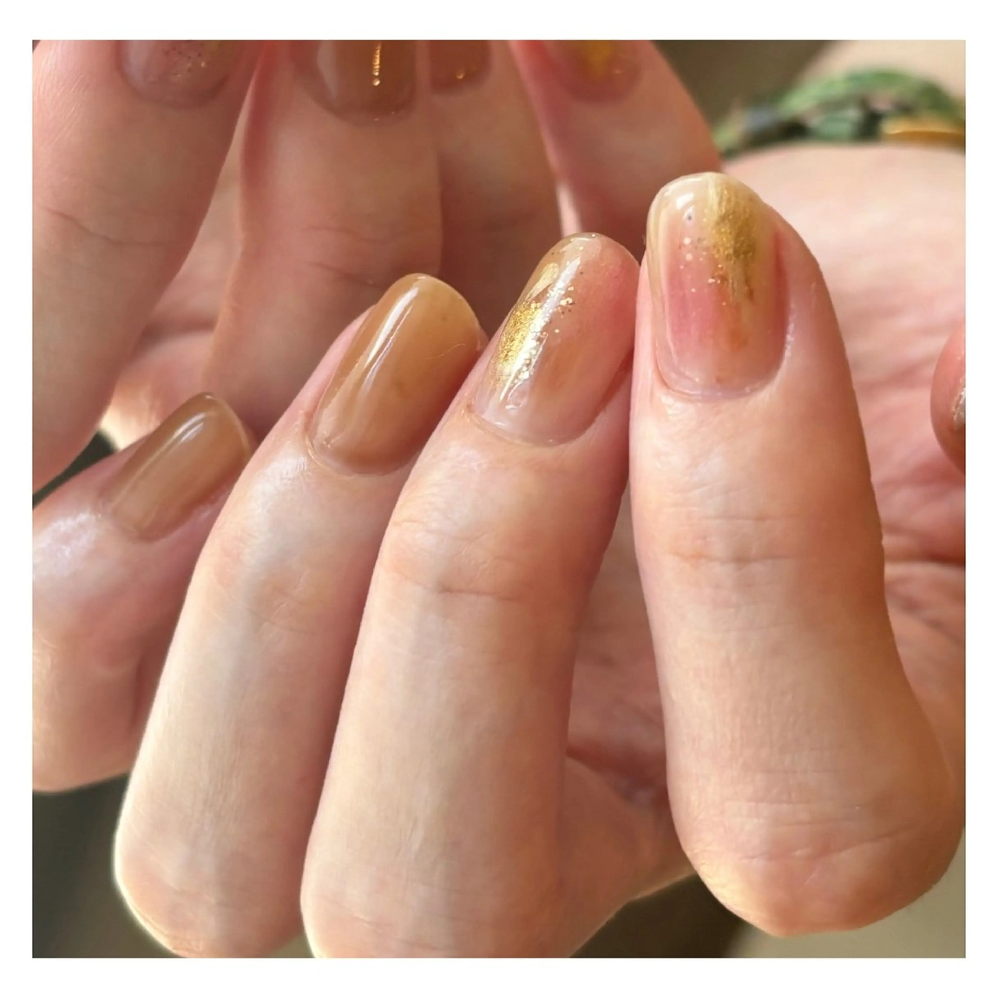 ネイル 赤色 Elio 国泰寺のネイルデザイン