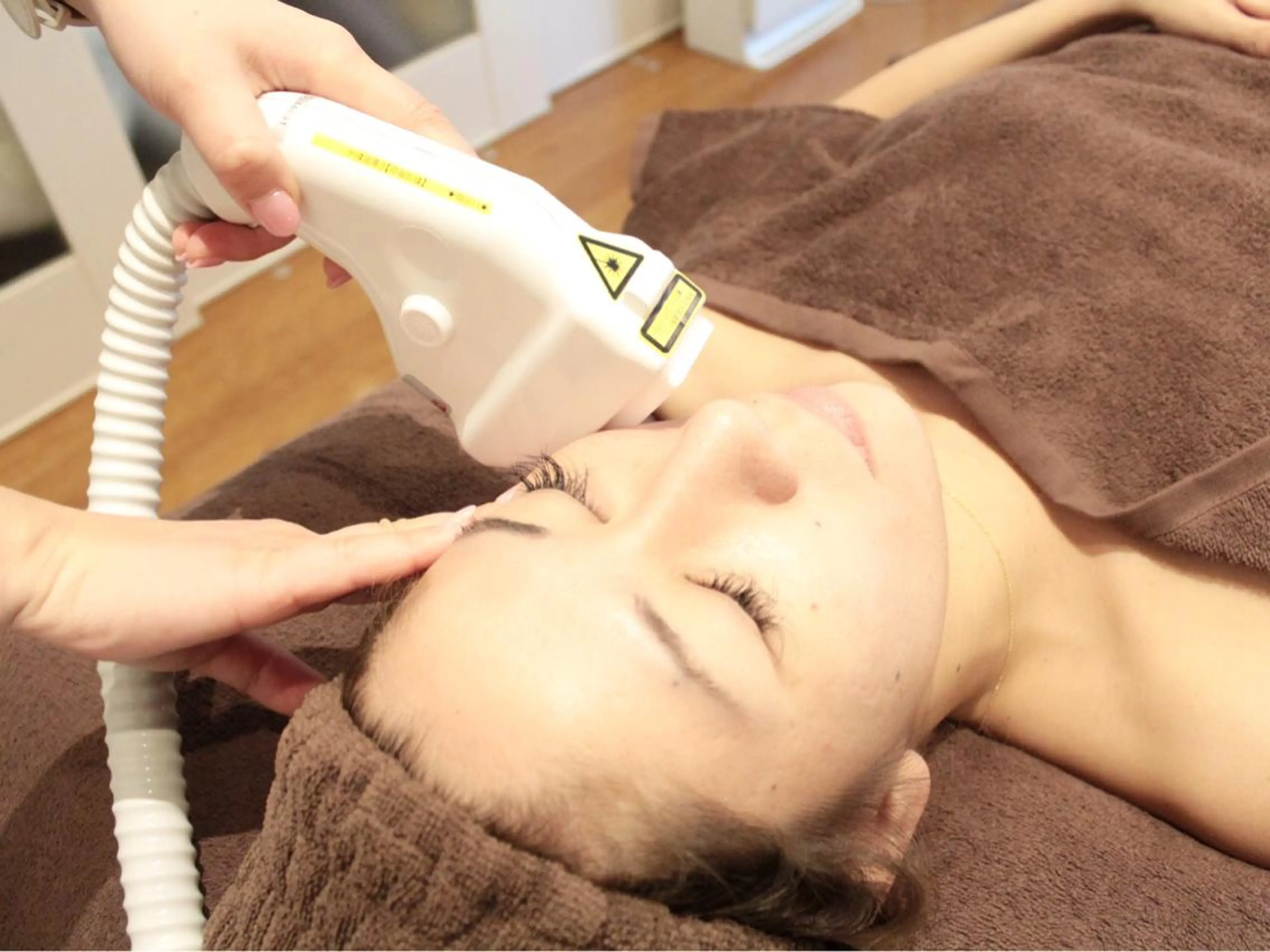 ショート カラー パーマ ヘアアレンジ メンズ キッズ ネイル マツエク・マツパ BELCIA フェイシャルサロンのエステ・リラクイメージ