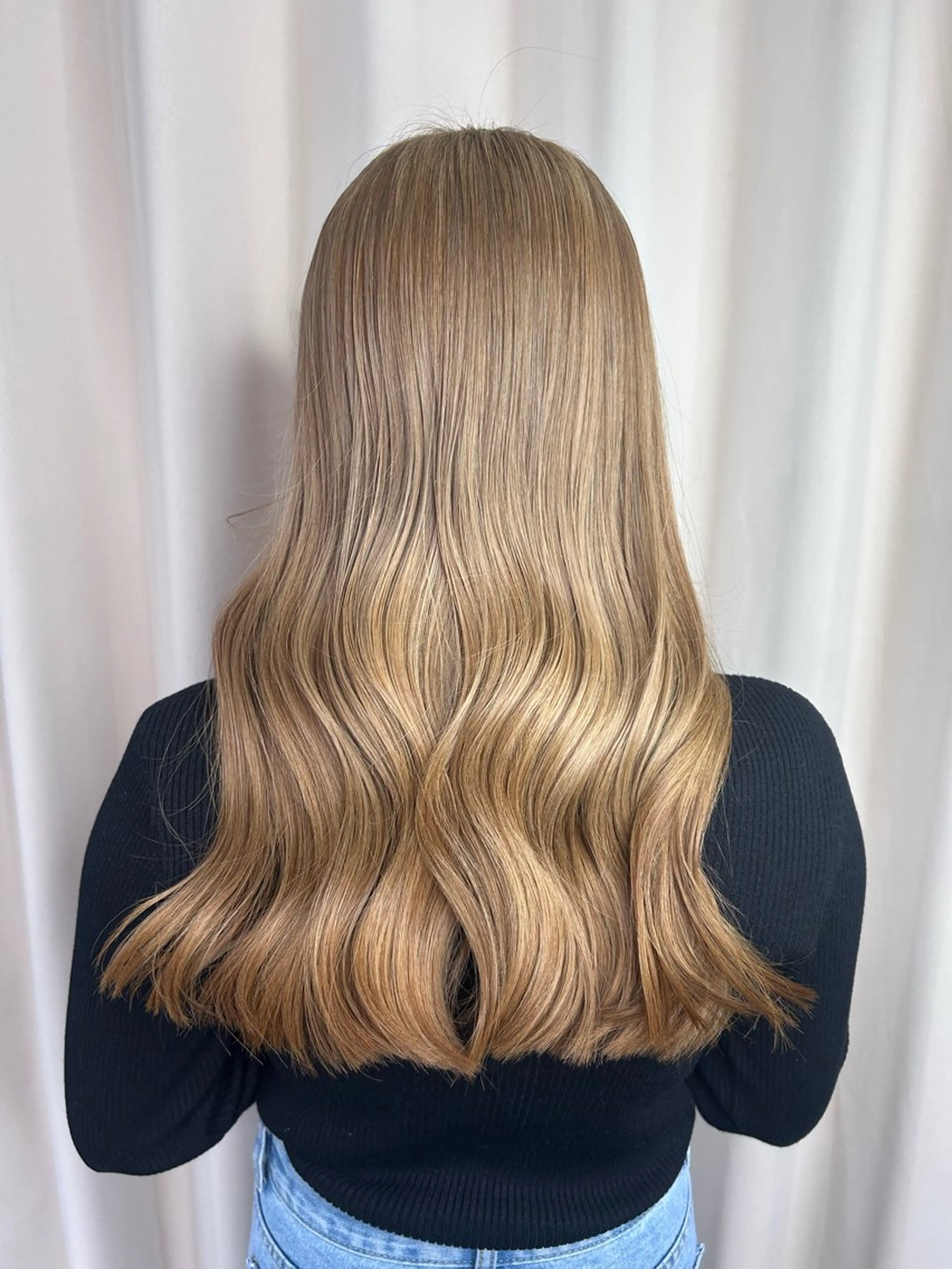 ロング カラー ハイトーン×艶カラー 🤍MIZUKIのヘアスタイル