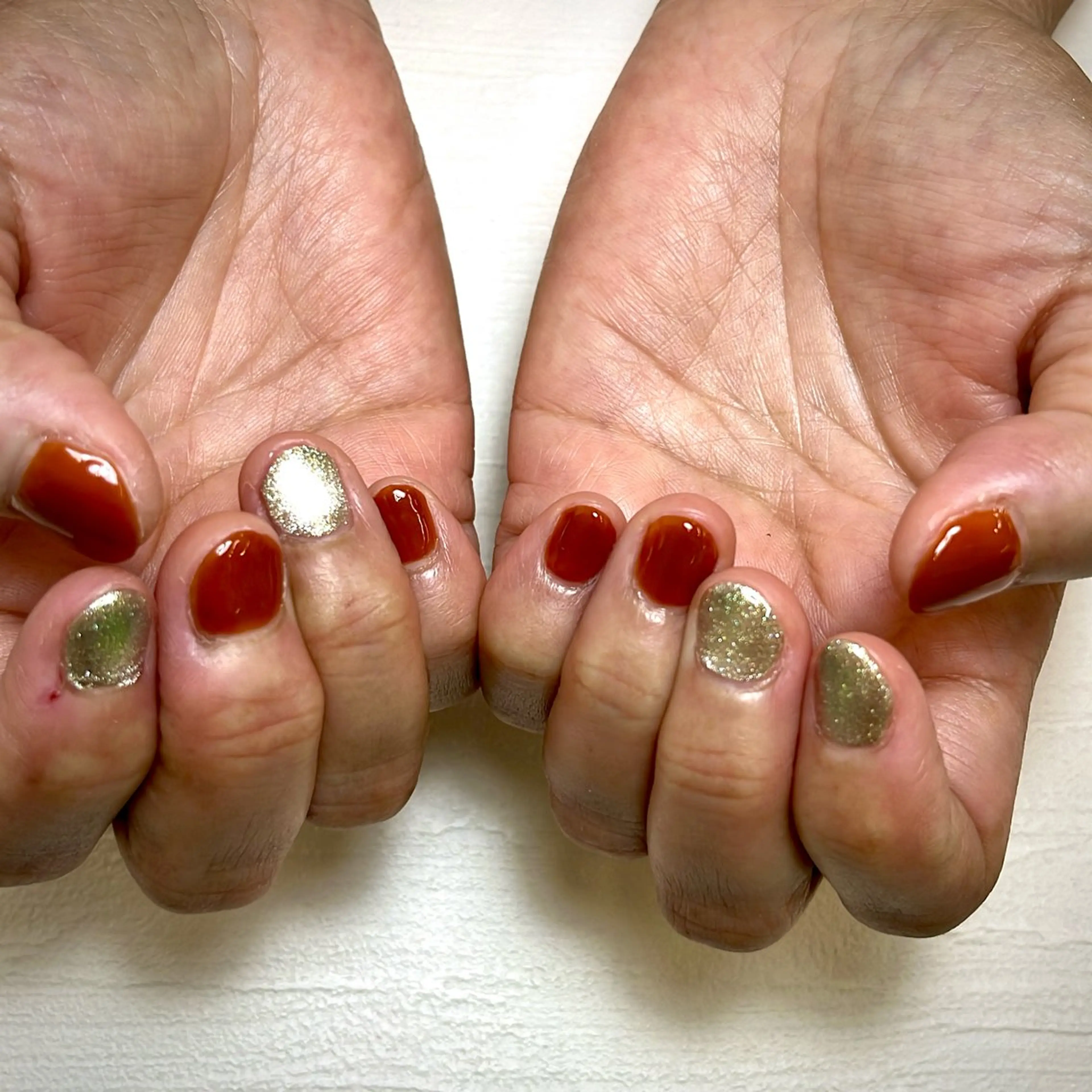 ネイル マグネットネイル ワンカラーネイル RINA .のネイルデザイン