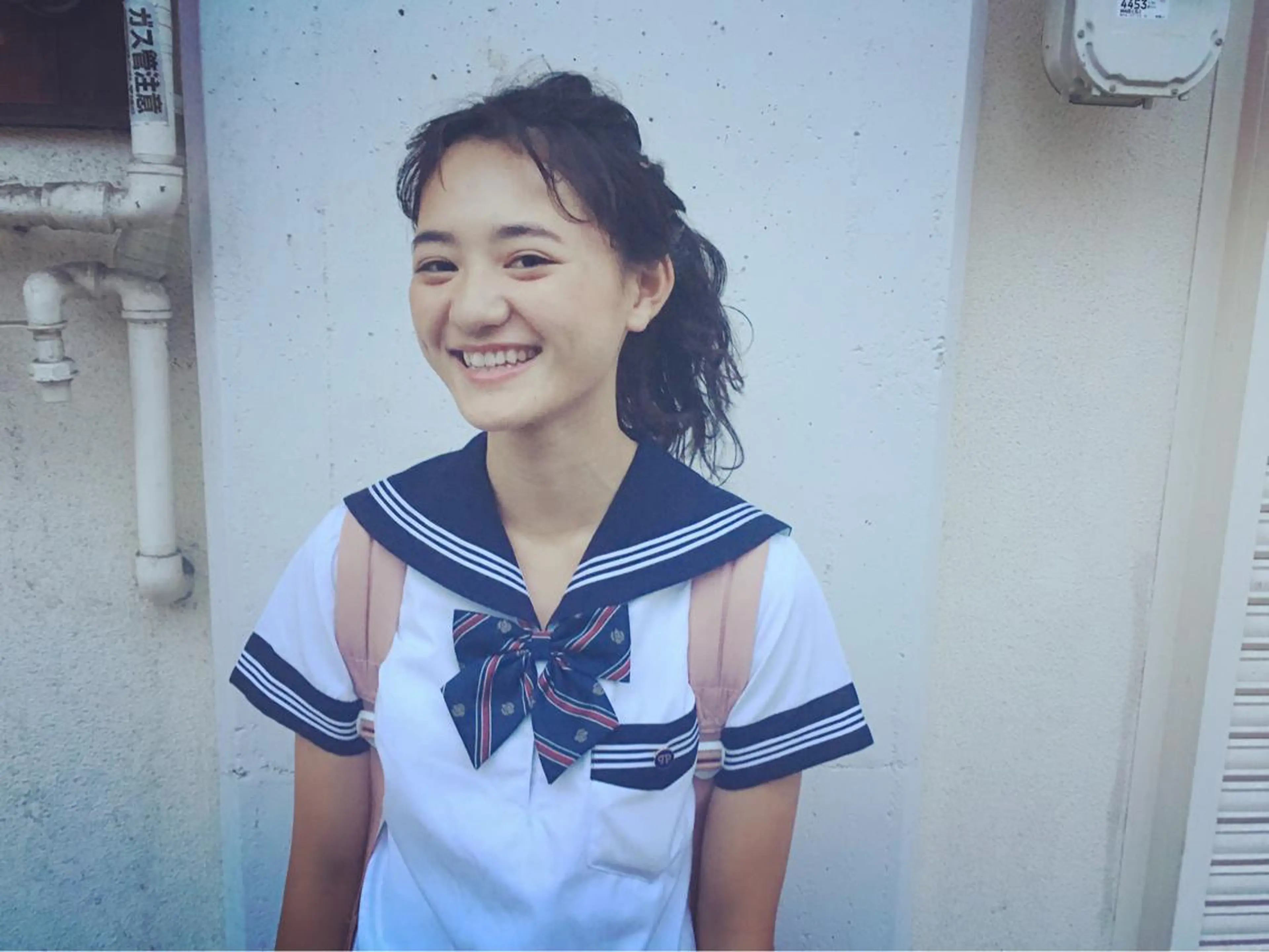 セミロング カラー パーマ ヘアアレンジ ポニーテール 髪質改善 rico_by ヘアとアイブロウの眉毛・アイブロウイメージ