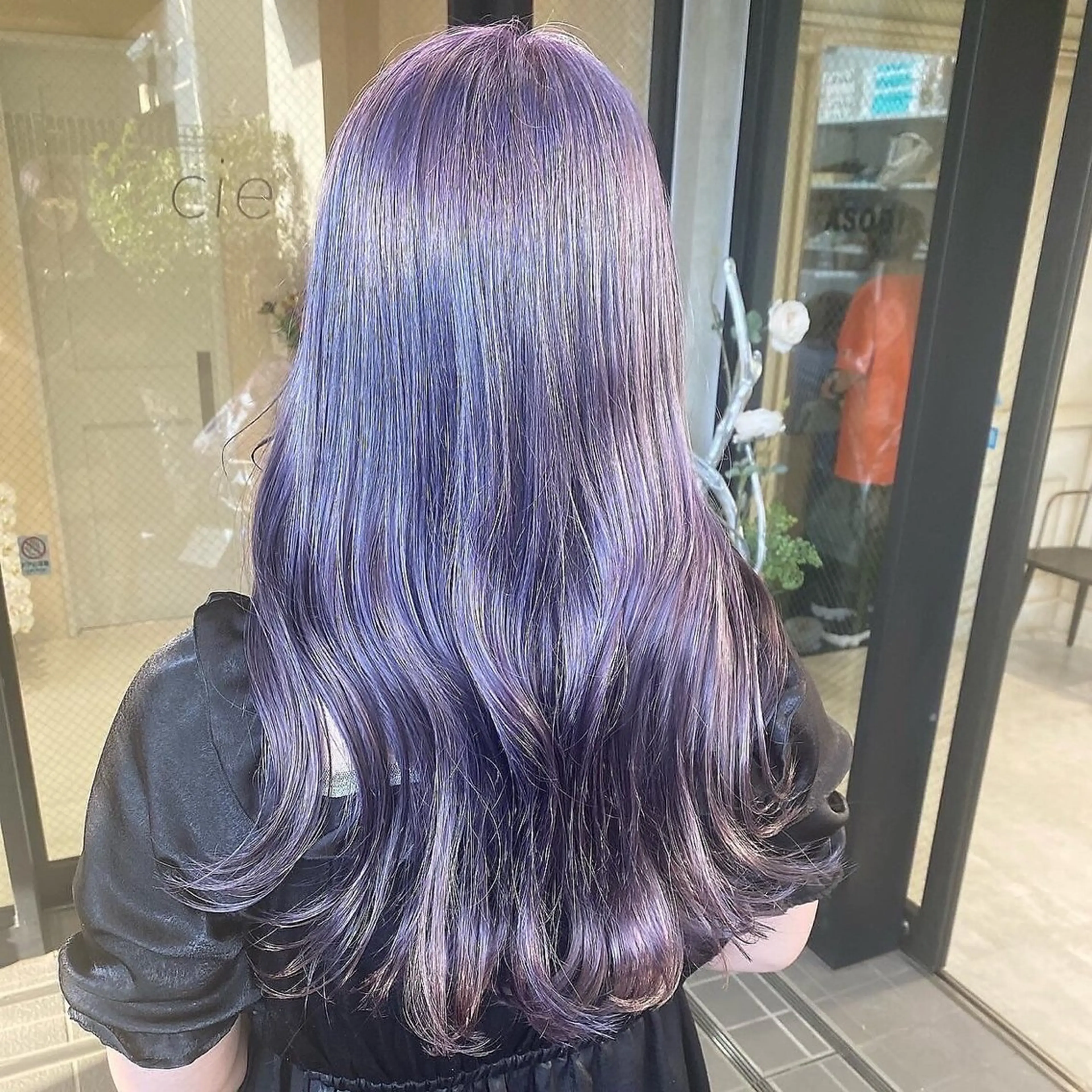 ロング カラー アッシュ ベージュカラー ブリーチ ブルーカラー 透明感カラー ヘアカラー ハイトーン/ブリーチ 💙みずき💙のヘアスタイル