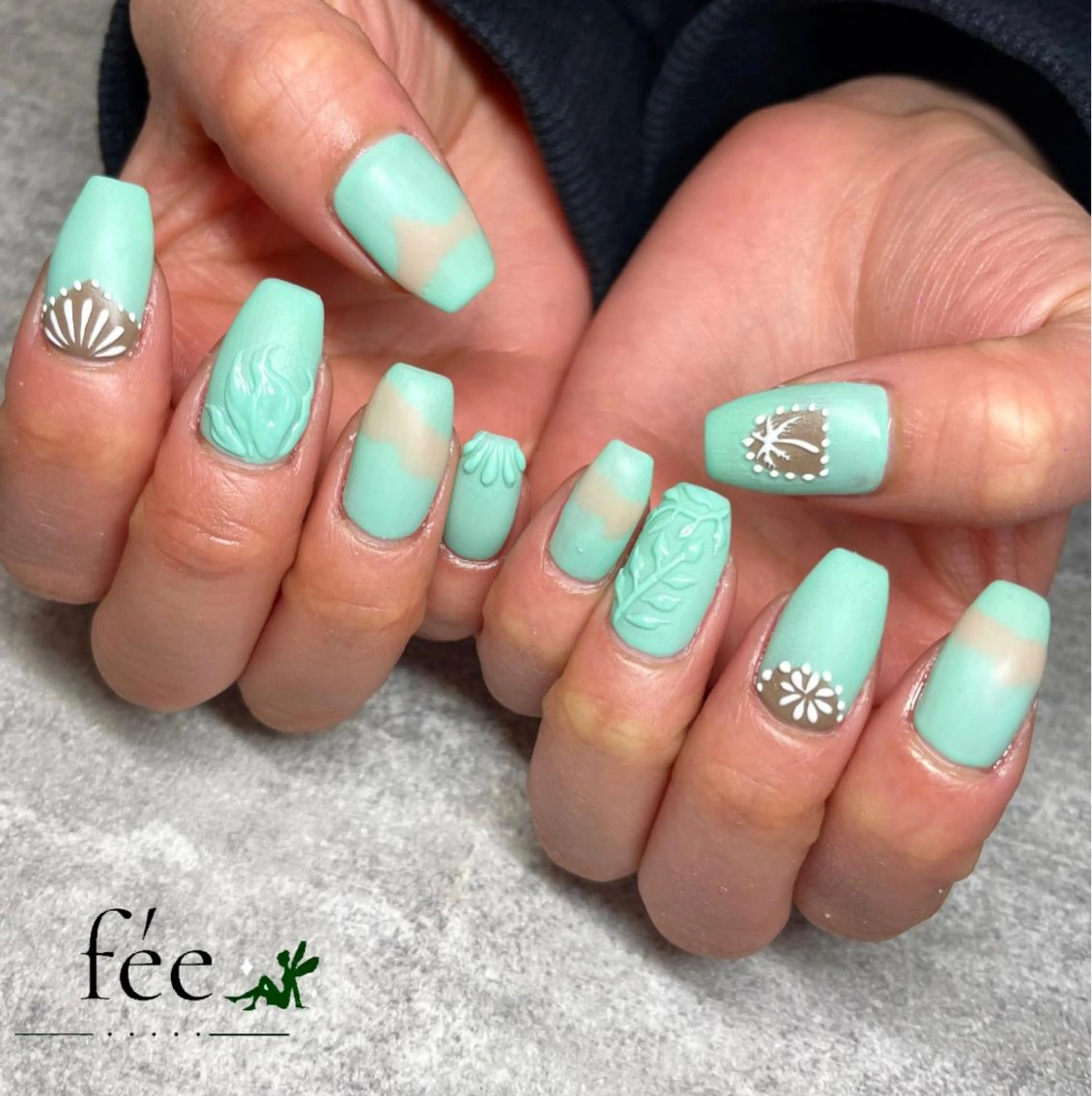 ネイル フットネイル フレンチネイル ジェルネイル 韓国ネイル マグネットネイル ハンドネイル nail salon fee(フィー)のネイルデザイン