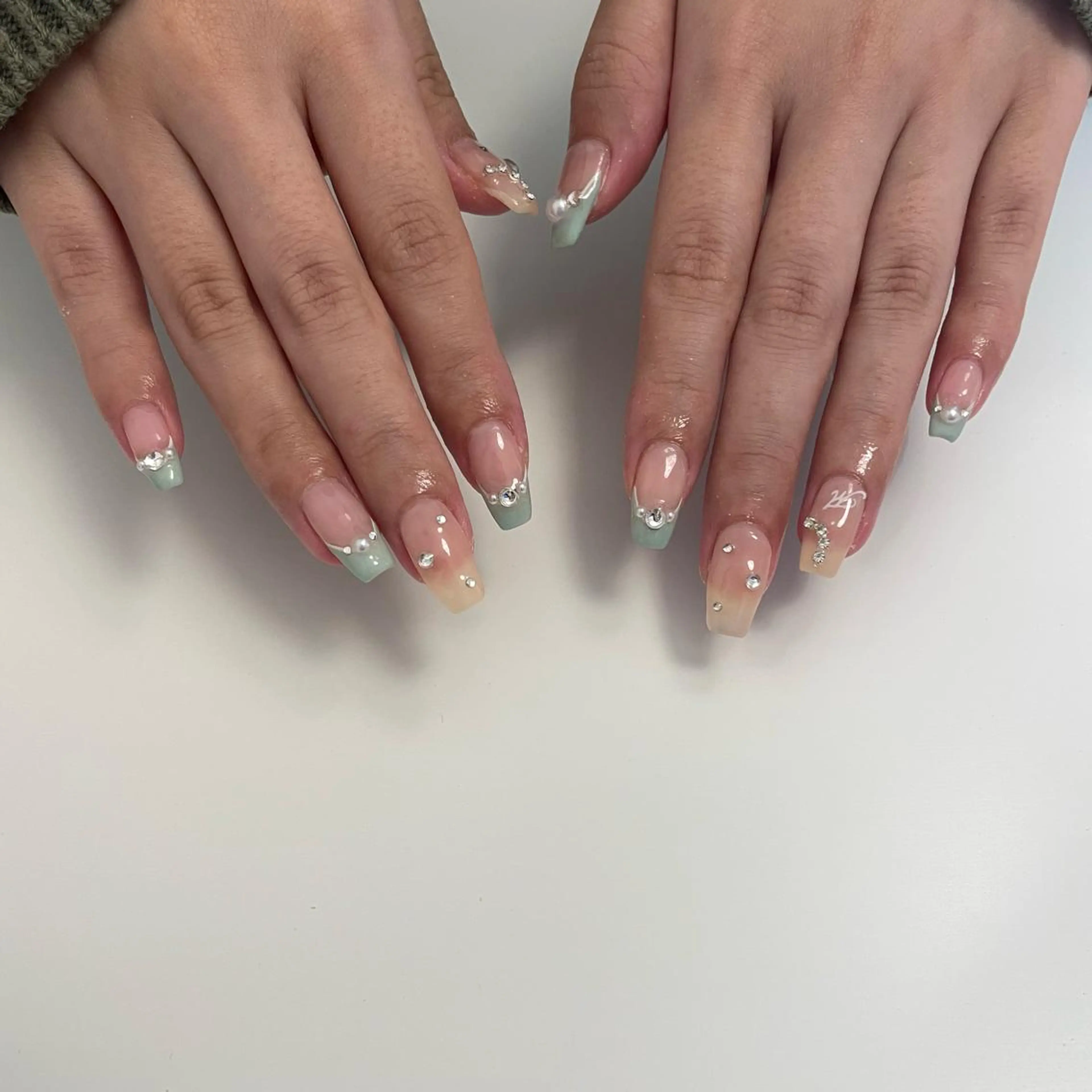 ネイル &h MAKIのネイルデザイン