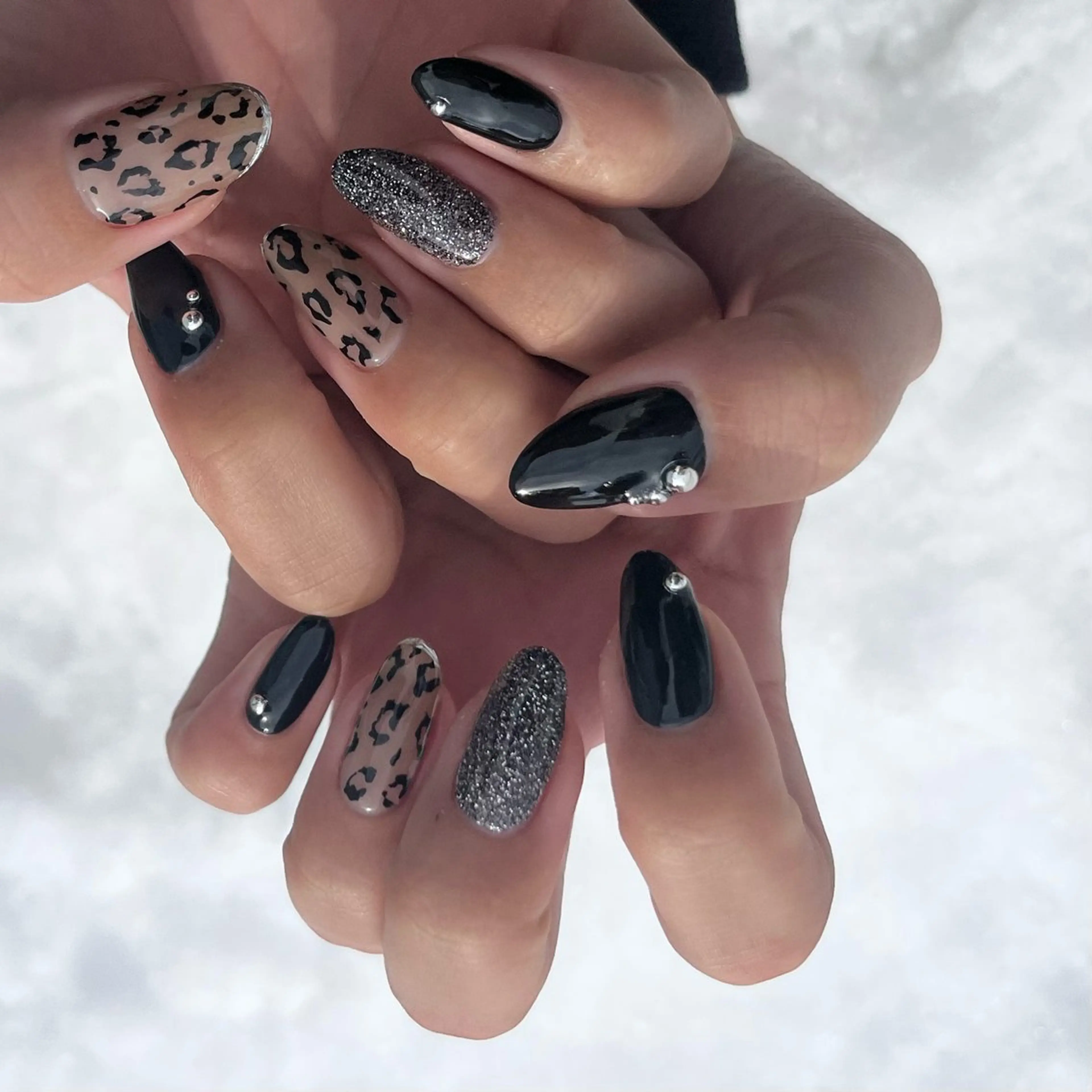 ネイル 井上 杏奈のネイルデザイン