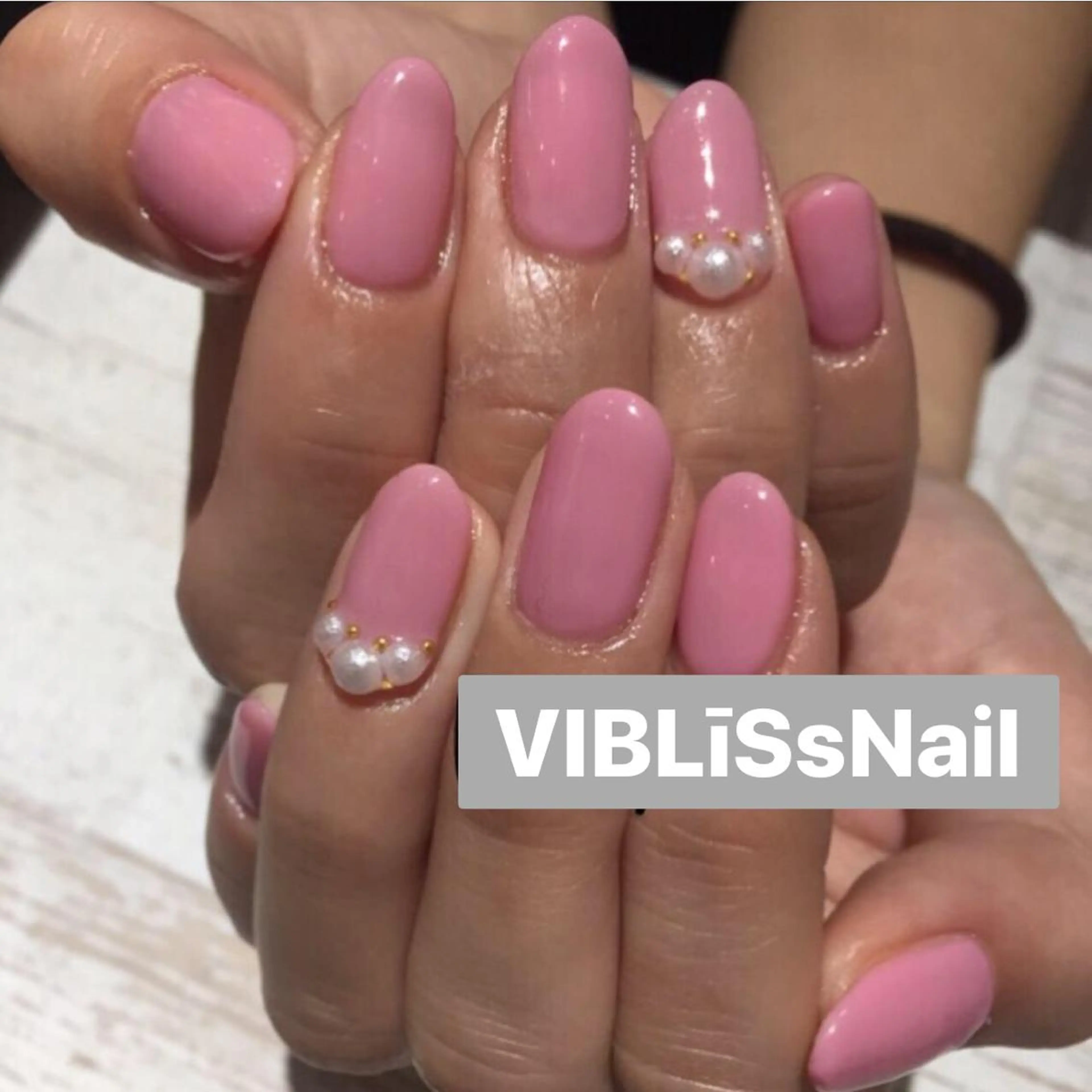 ネイル ハンドネイル VIBLīSs nailのネイルデザイン